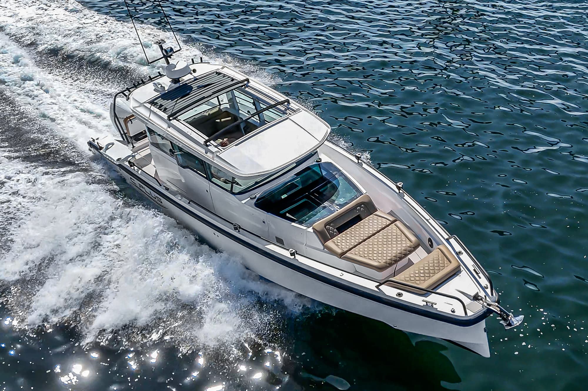 2021 Axopar 37 XC Cross Cabin in vendita a San Diego, California Center Console 2