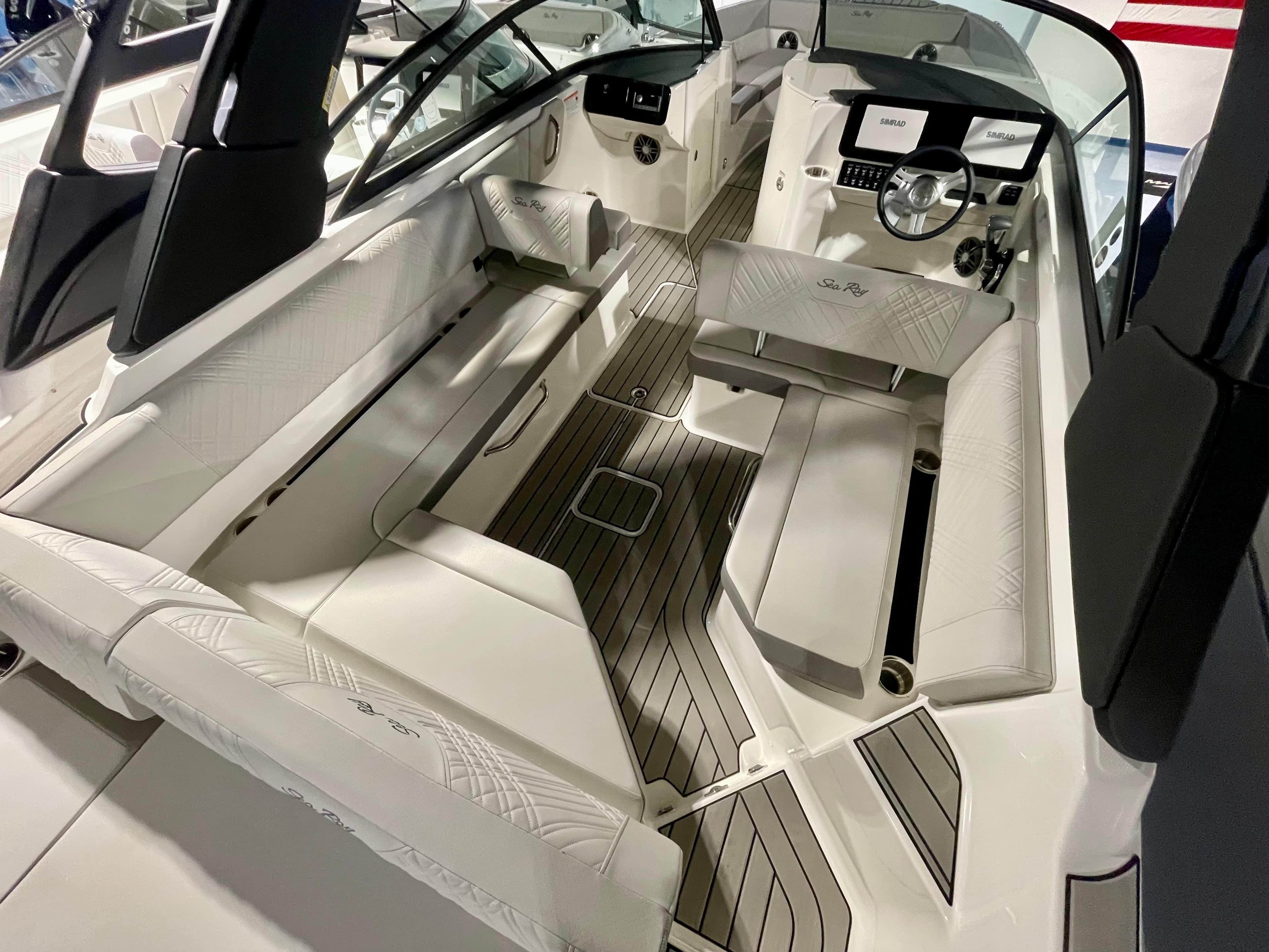 2026 Sea Ray SDX 270 Outboard for Sale in Danvers, Massachusetts Bowrider 5