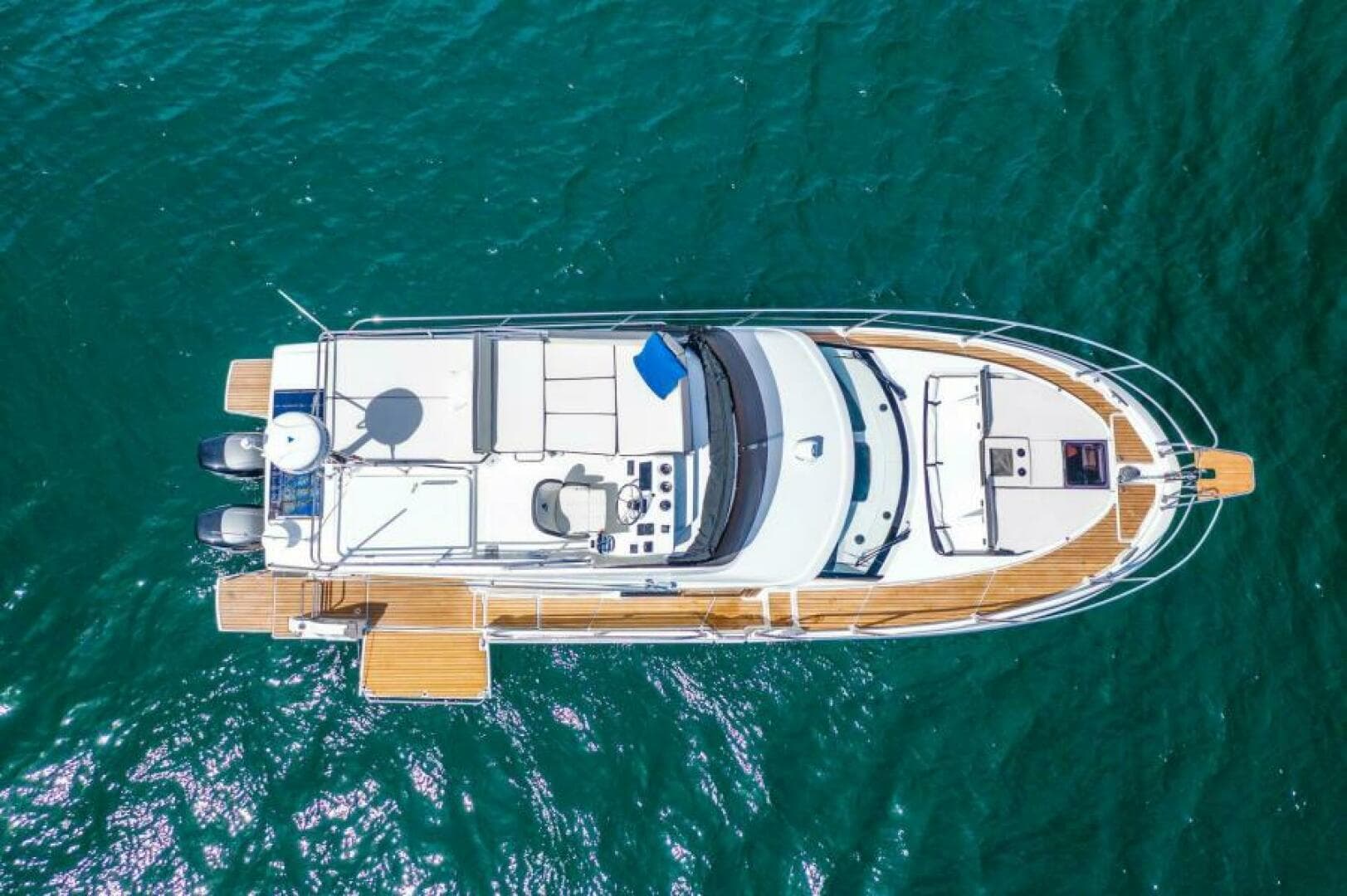 2027 Beneteau Antares 11 Fly for Sale in South Dartmouth, Massachusetts Flybridge 4