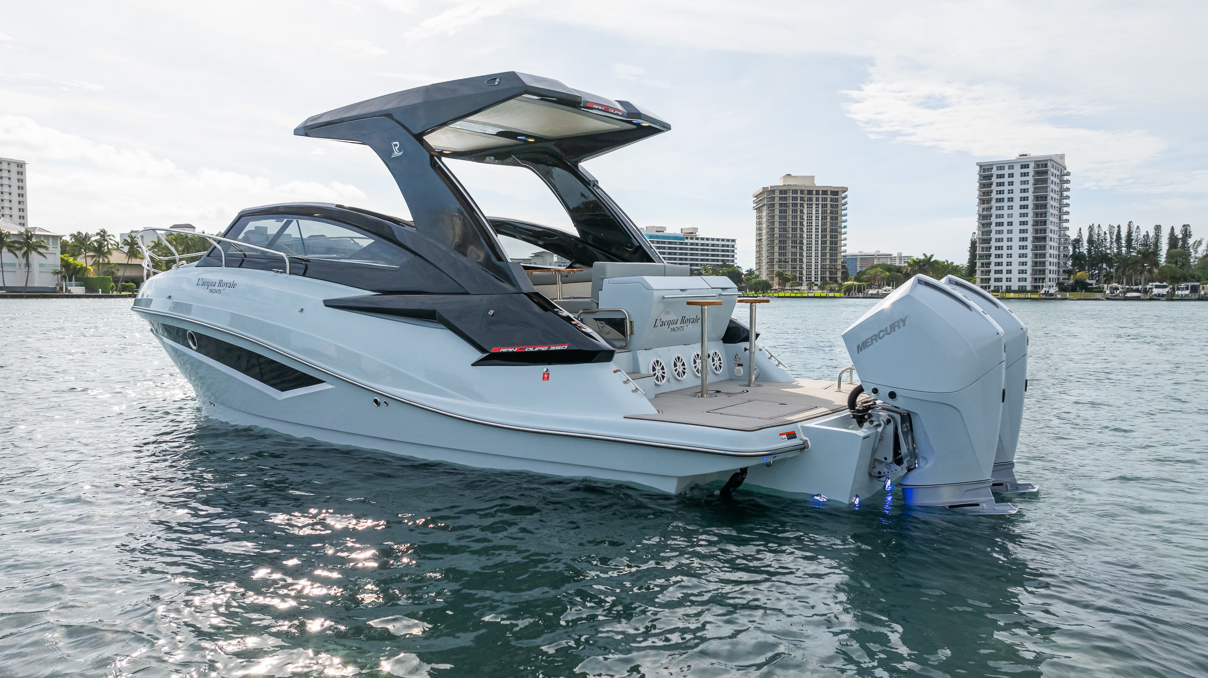 2025 L'acqua Royale LR350 Gran Coupe zum Verkauf in Fort Lauderdale, Florida Explorer Yachts 5