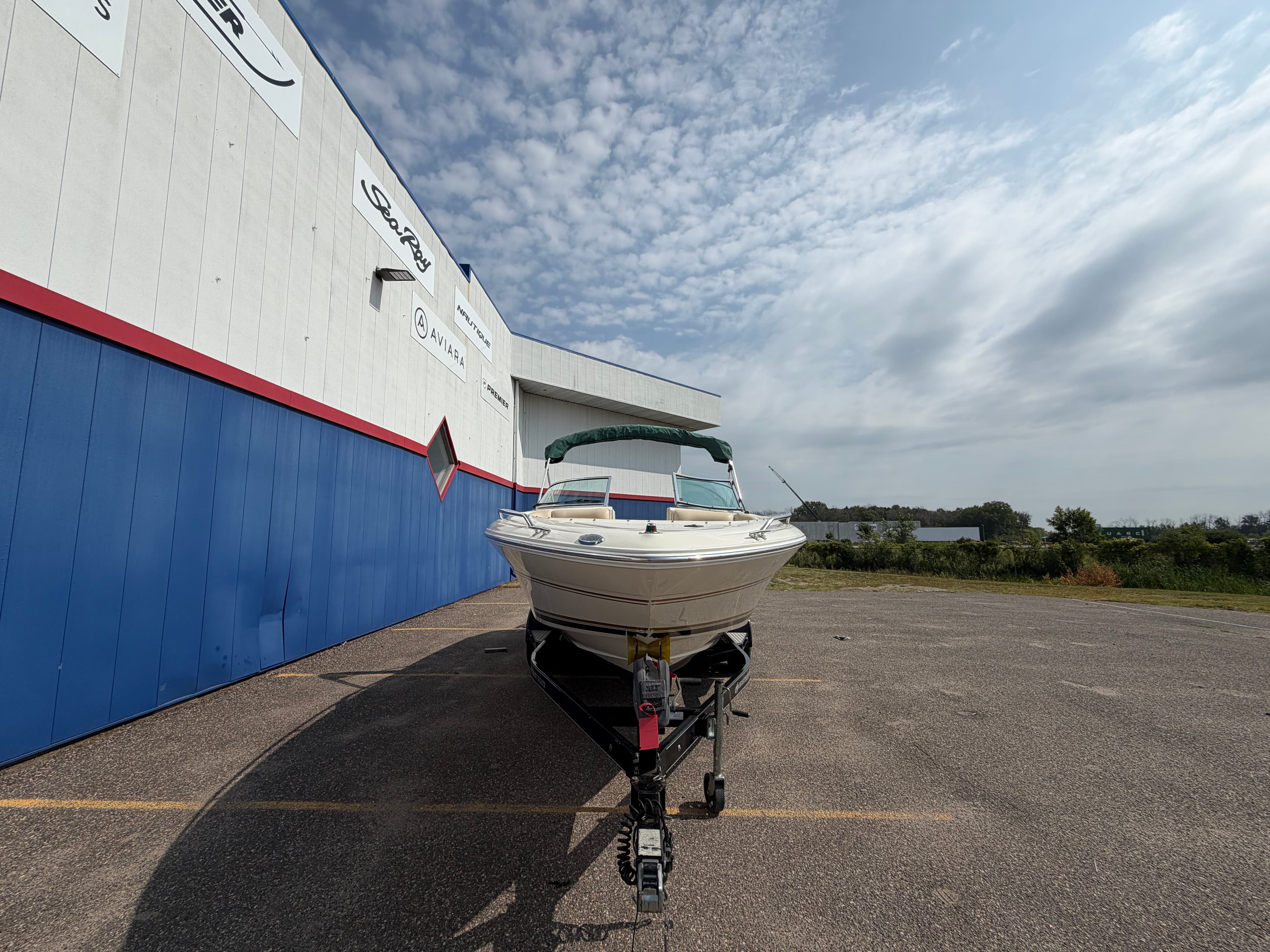 1999 Sea Ray 230 Bow Rider zum Verkauf in Excelsior, Minnesota Bowrider 3