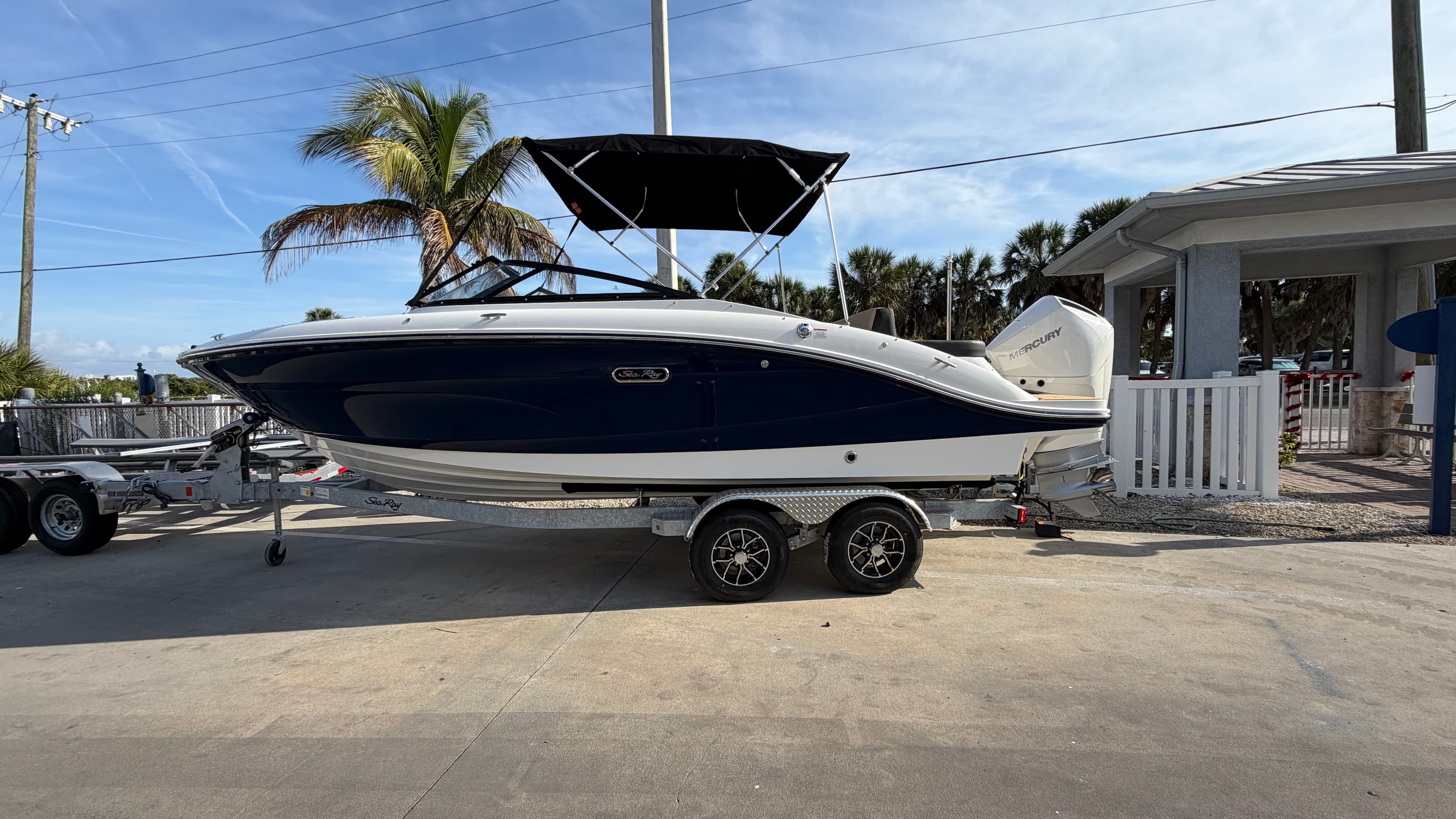 2026 Sea Ray SPX 210 Outboard for Sale in Sarasota, FL Bowrider
