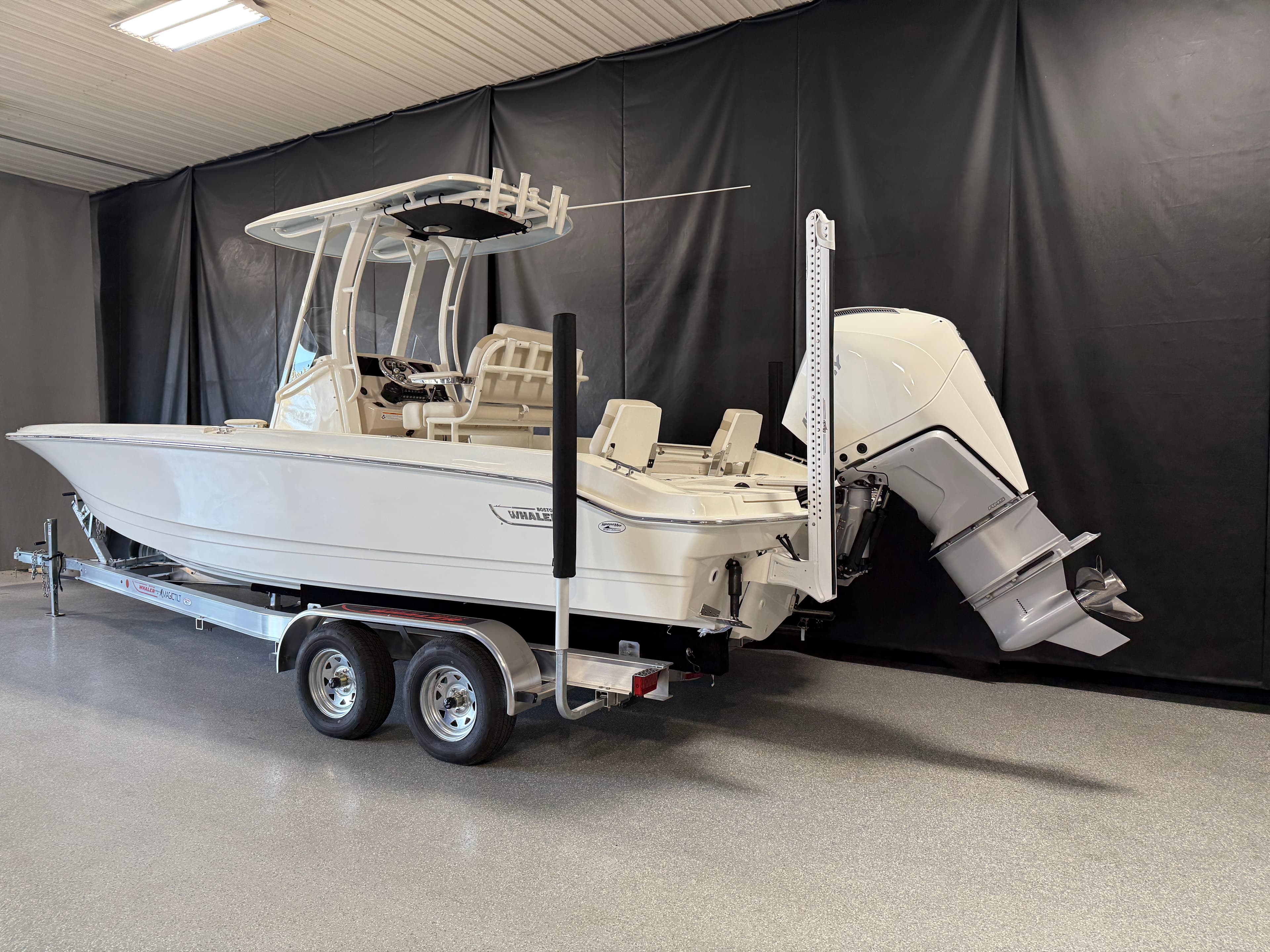 2026 Boston Whaler 250 Dauntless zum Verkauf in Crosslake, Minnesota Center Console 5