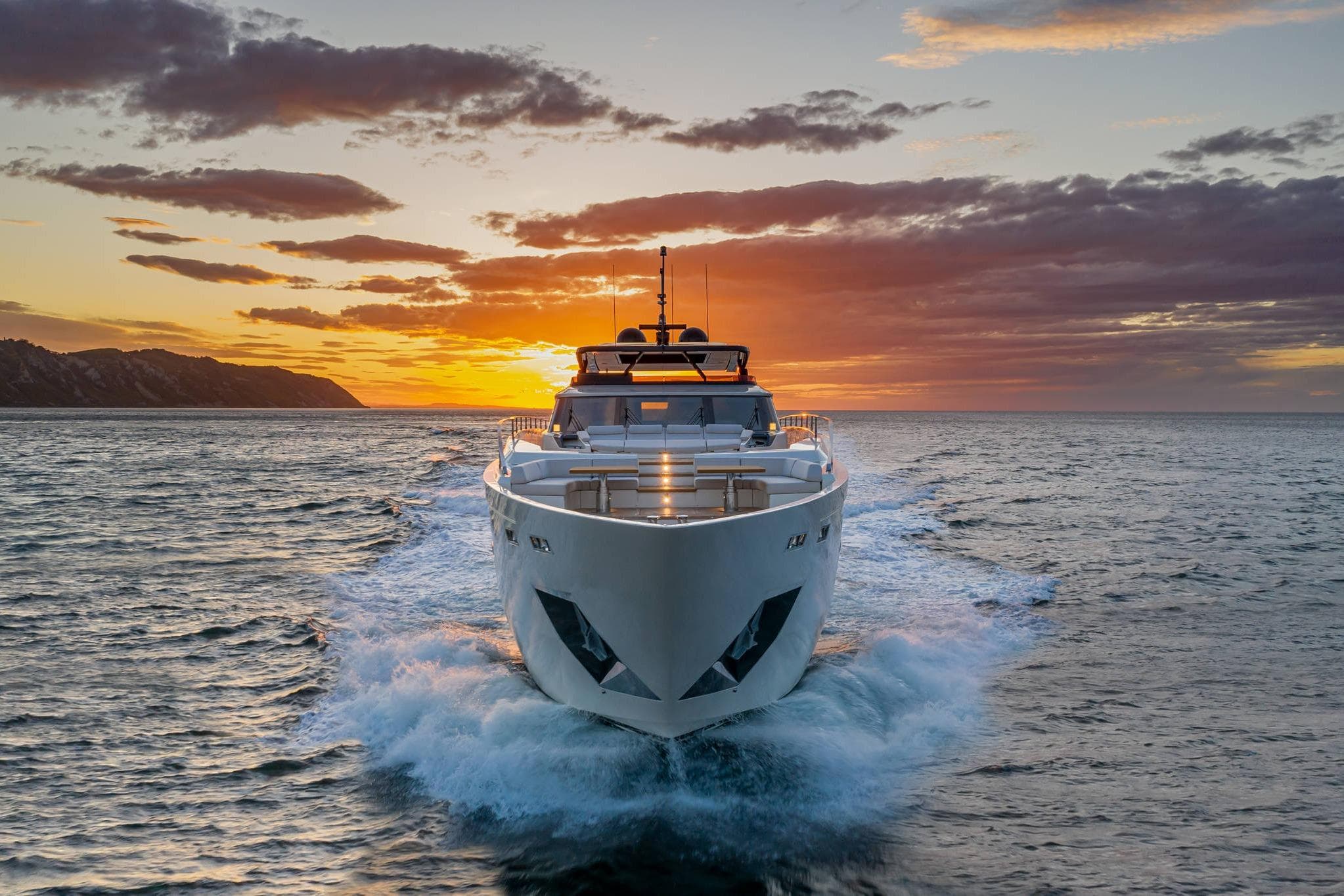 2023 Ferretti Yachts 1000 for Sale in Naples, IT Motor Yacht 3