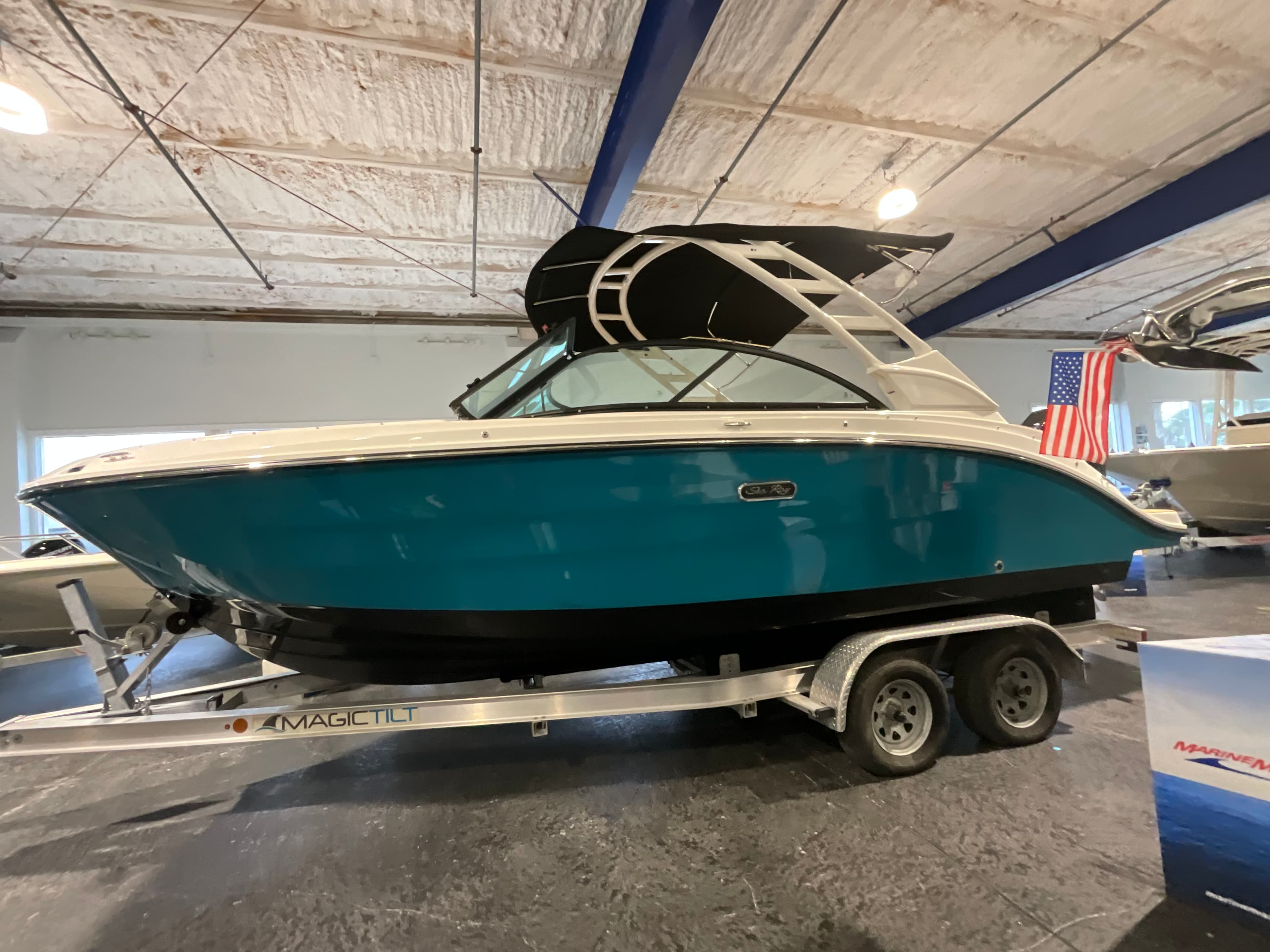 2027 Sea Ray SDX 230 Outboard in vendita a Jacksonville Beach, Florida Bowrider