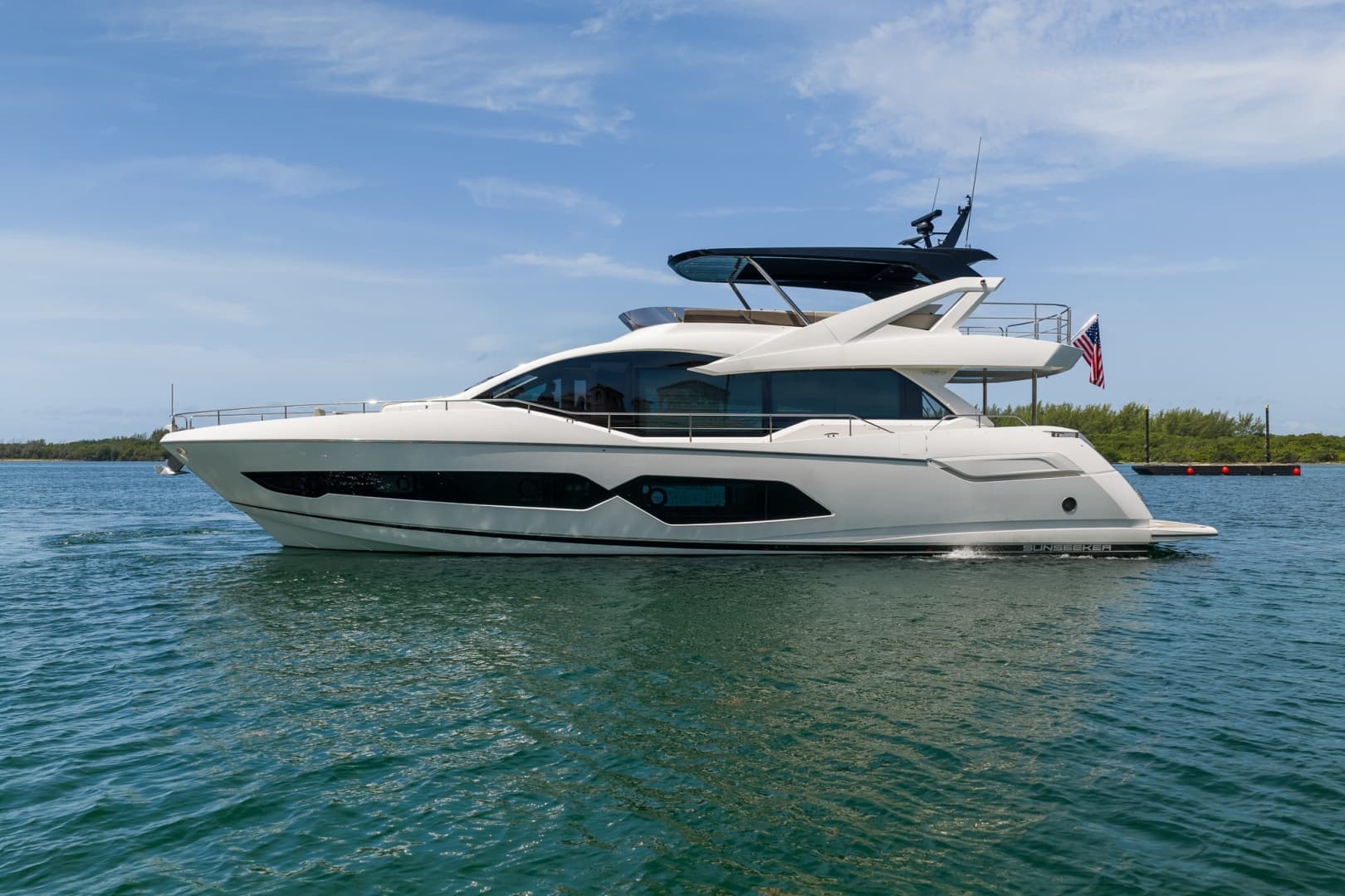 2025 Sunseeker 76 Yacht for Sale in Miami Beach, Florida Flybridge 2