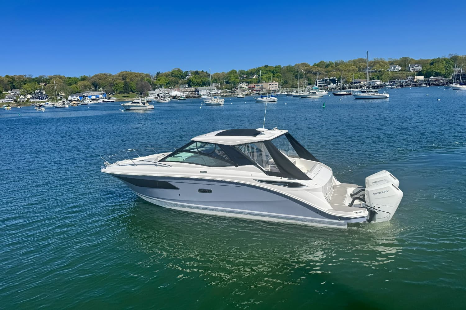 2026 Sea Ray Sundancer 320 Outboard zum Verkauf in Huntington, NY Express Cruiser 3