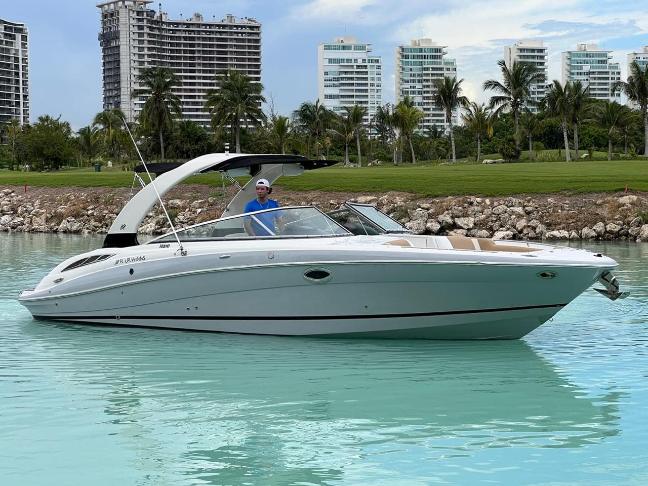 2015 Four Winns H310 zum Verkauf in Cancún, MX Motor Yacht