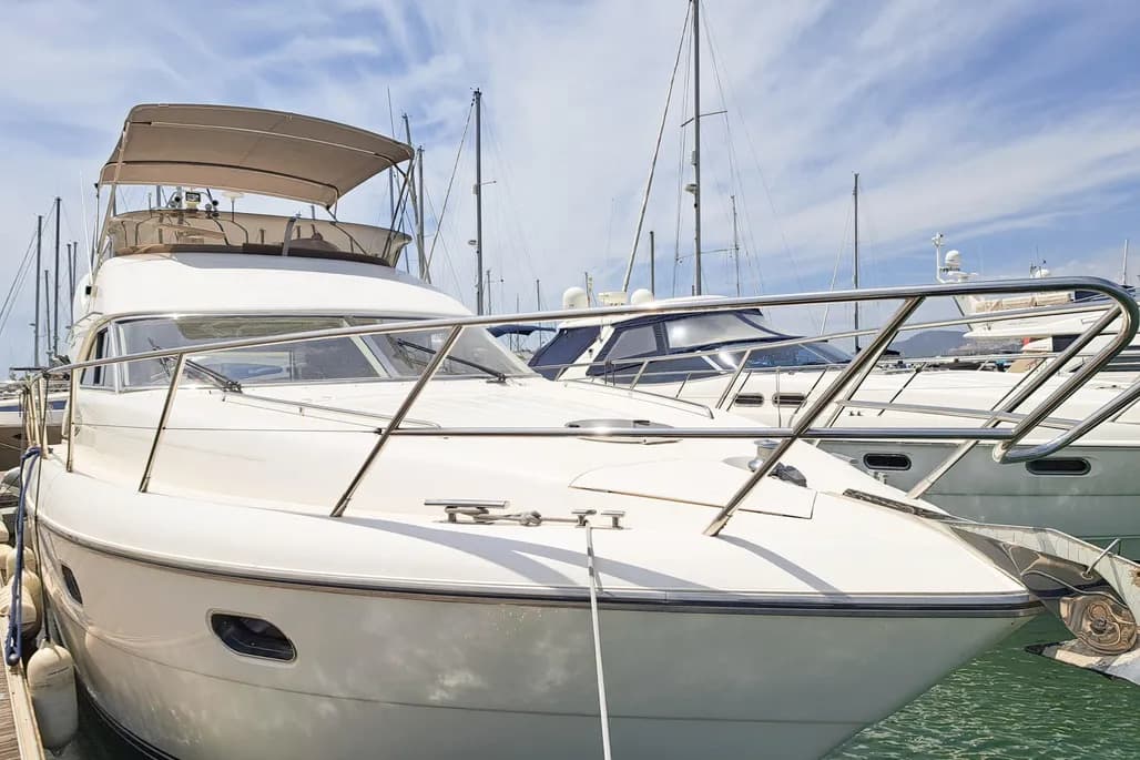 2002 Princess Yachts 45 zum Verkauf in Altea, ES Motor Yacht 3