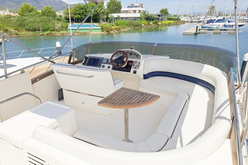 2002 Princess Yachts 45 zum Verkauf in Altea, ES Motor Yacht 5