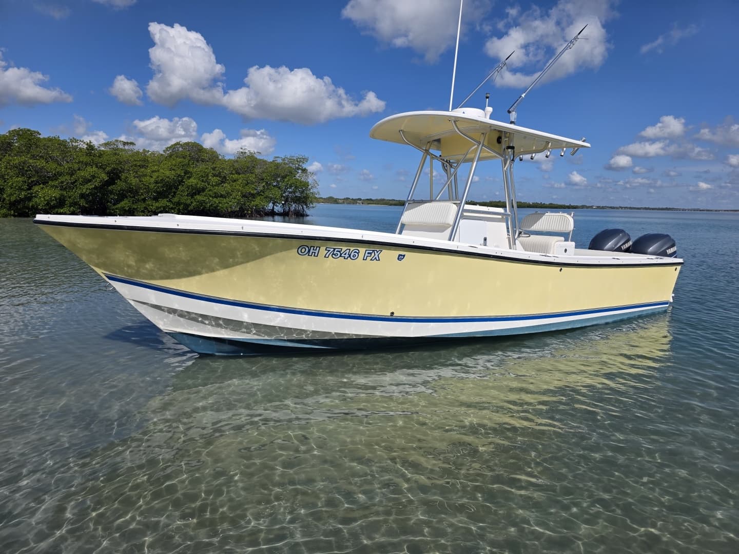 2002 Regulator 26 for Sale in Stuart, Florida Center Console 2