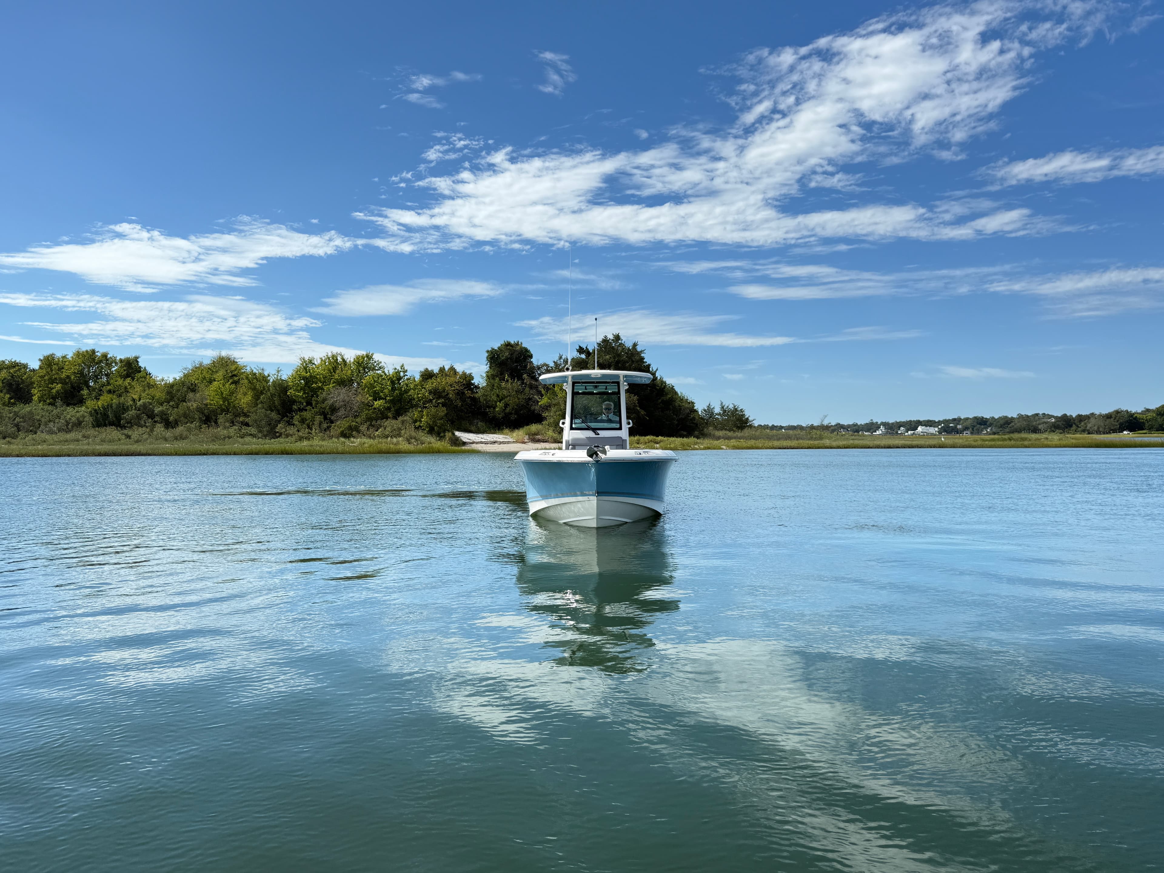 2027 Boston Whaler 250 Outrage for Sale in Wrightsville Beach, North Carolina Center Console 3