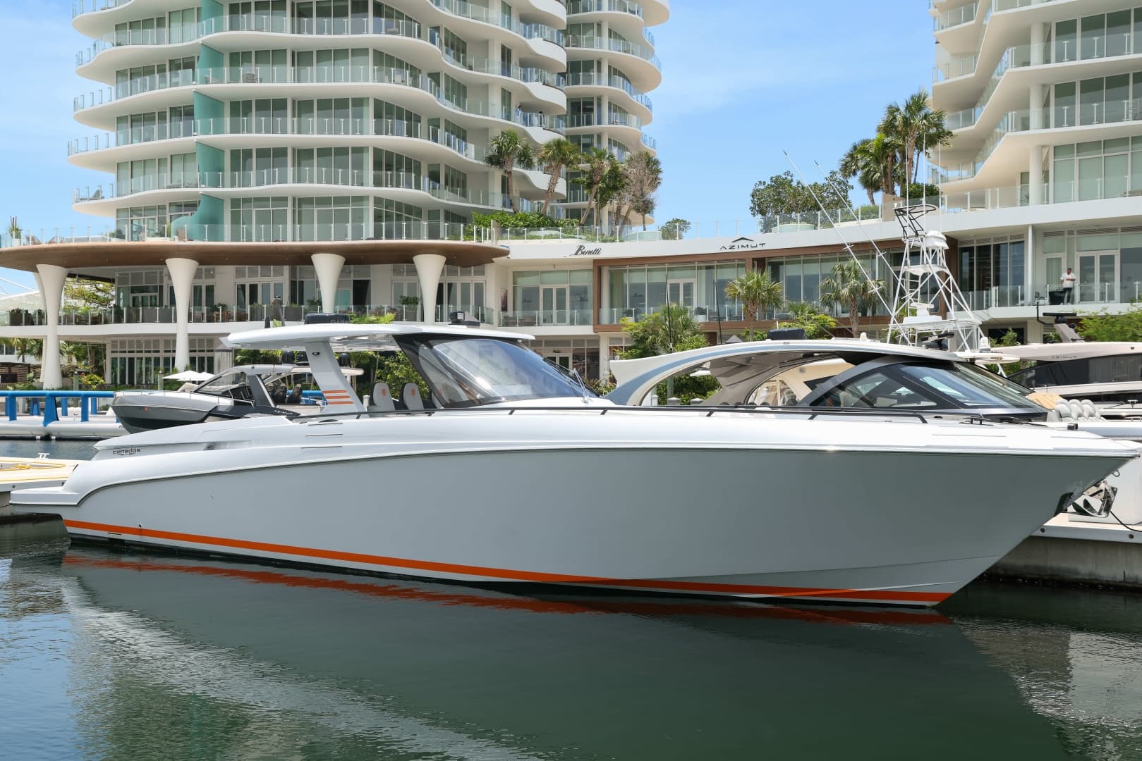 2026 Canados Yachts Gladiator 493 Grand a la venta en Miami, Florida Cruiser