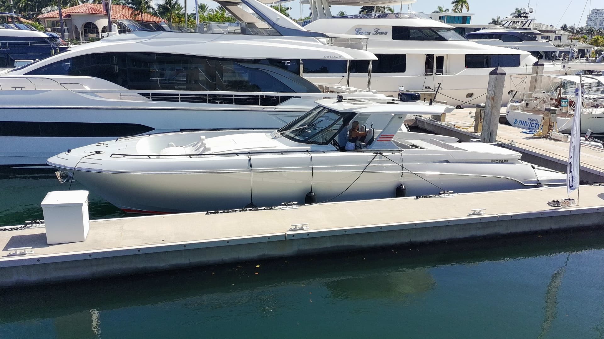 2026 Canados Yachts Gladiator 493 Grand a la venta en Miami, Florida Cruiser 2