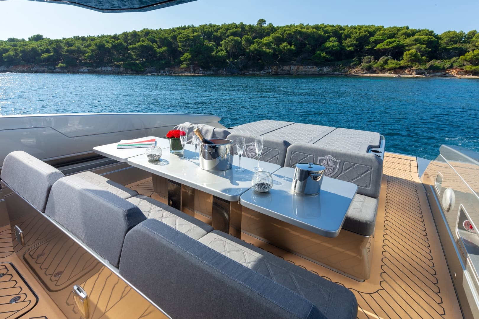 2026 Canados Yachts Gladiator 493 Grand a la venta en Miami, Florida Cruiser 5