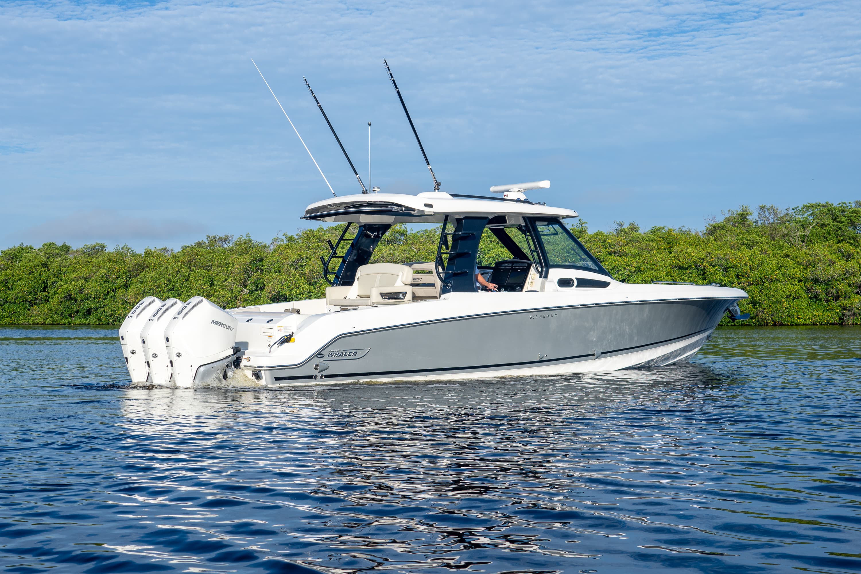 2022 Boston Whaler 350 Realm for Sale in Fort Myers, FL Bowrider 4