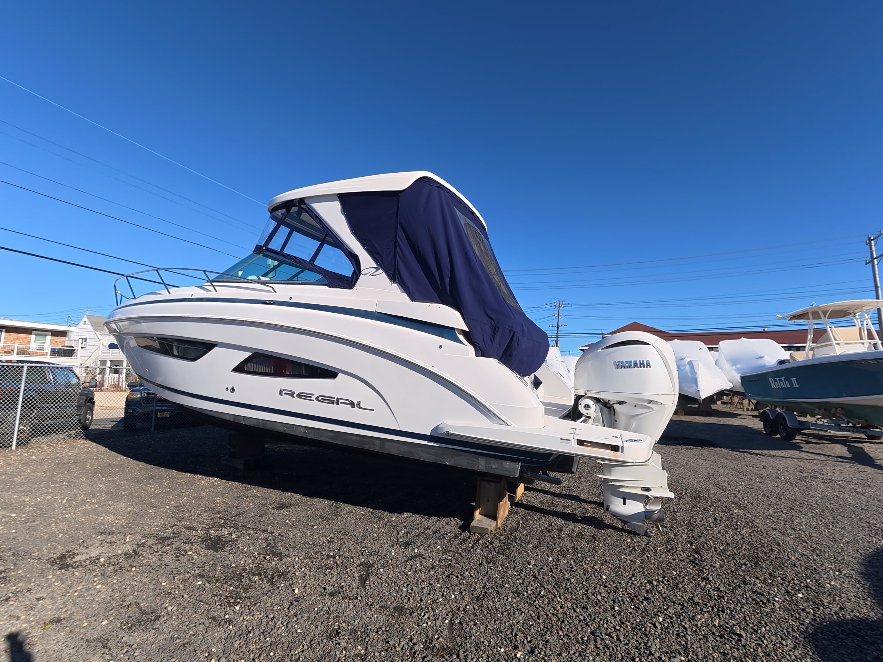 2022 Regal 33 XO à vendre à Somers Point, New Jersey Cruiser 3