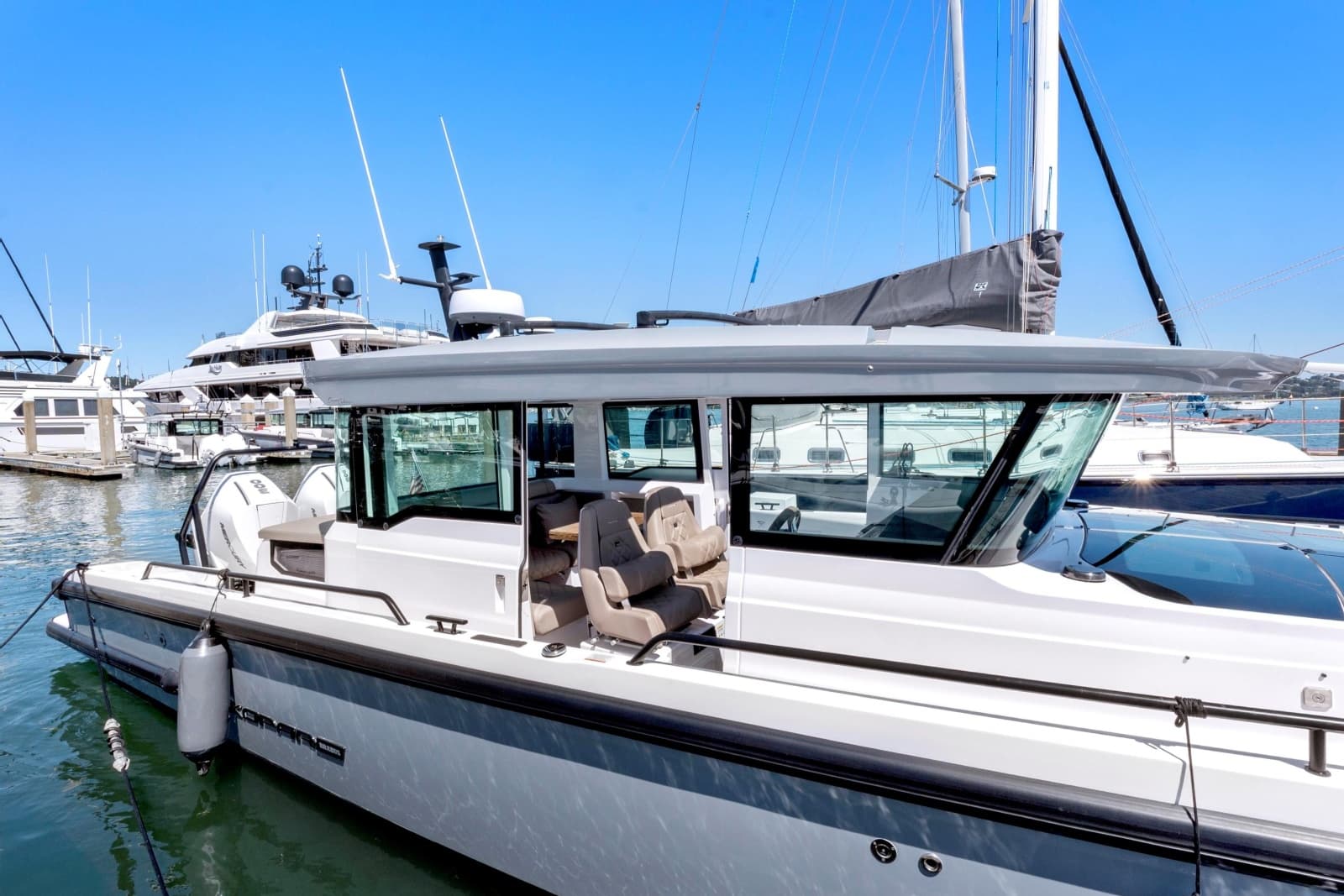 2022 Axopar 37 XC Cross Cabin for Sale in Sausalito, California Center Console 4