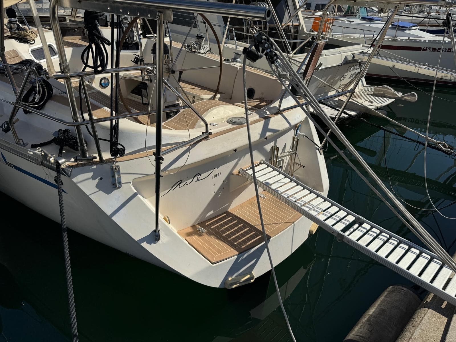 1989 Bavaria Yachts 390 Lagoon zum Verkauf in El Masnou, ES Sloop 4