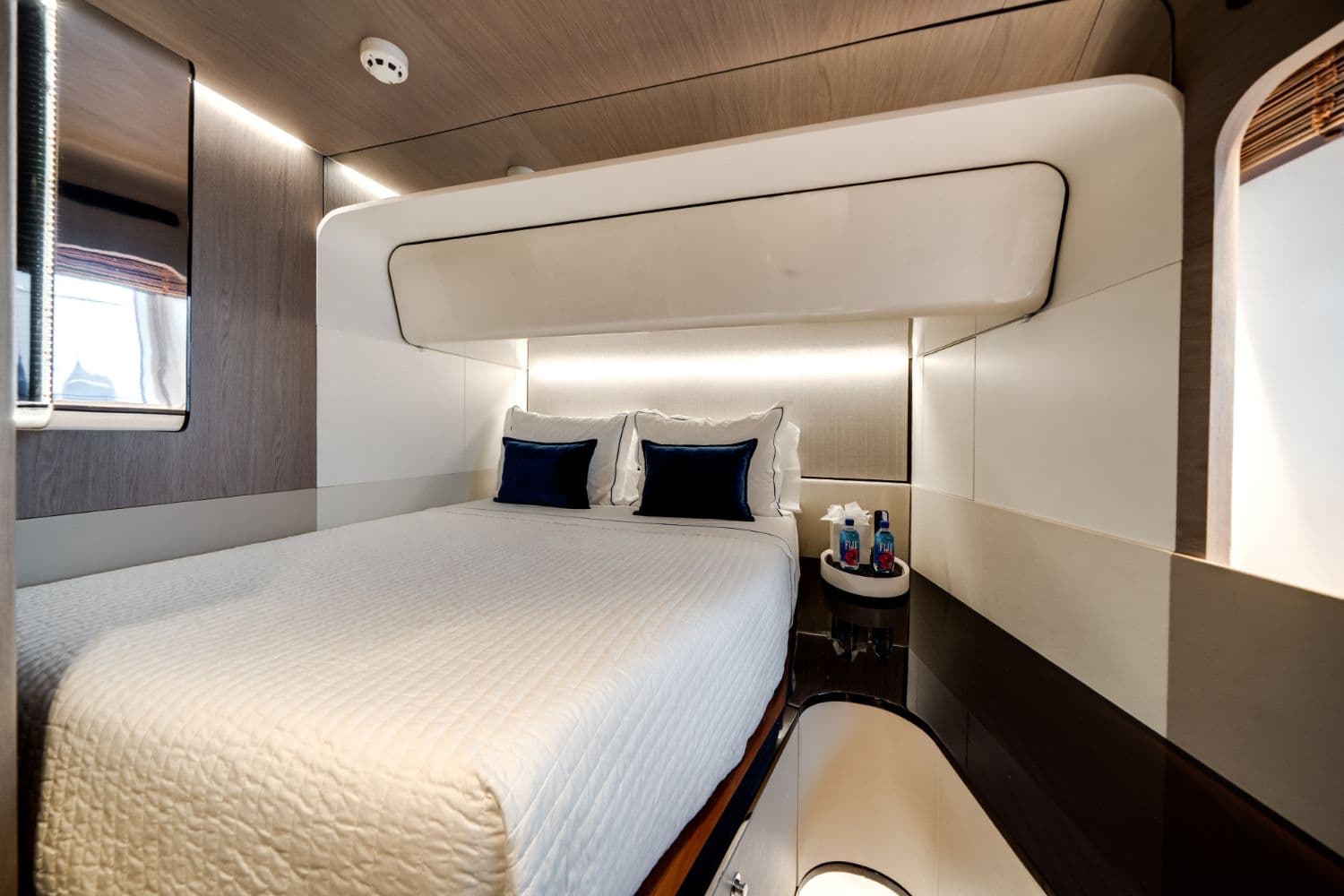 2020 Azimut Grande 27M for Sale in Pompano Beach, Florida Flybridge 2