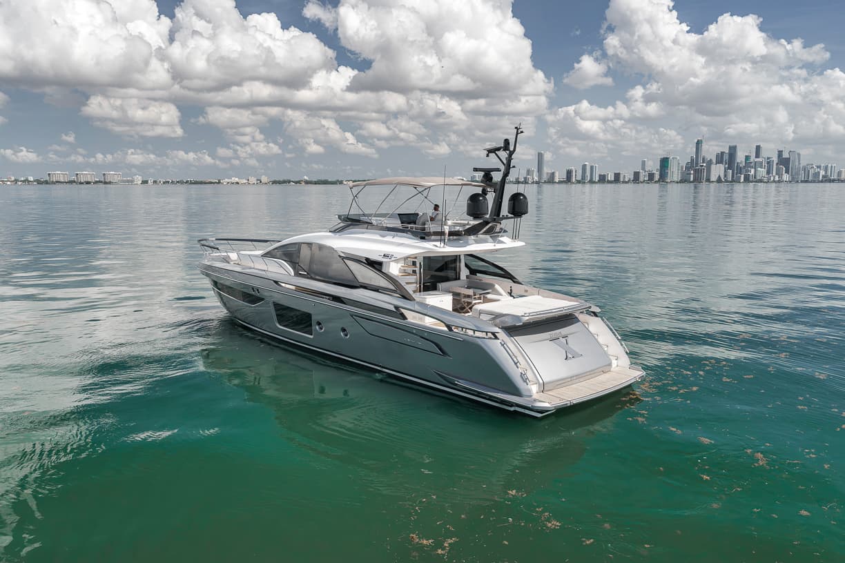 2024 Azimut S8 te koop in Miami Beach, Florida Flybridge 3