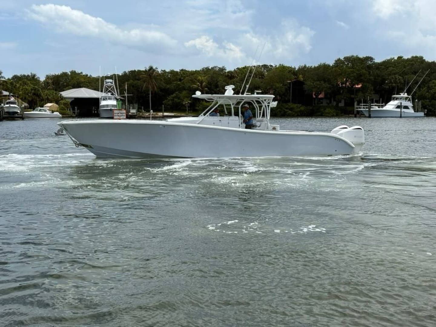 2014 Yellowfin 42 Offshore zum Verkauf in Stuart, Florida Sport Fishing 5