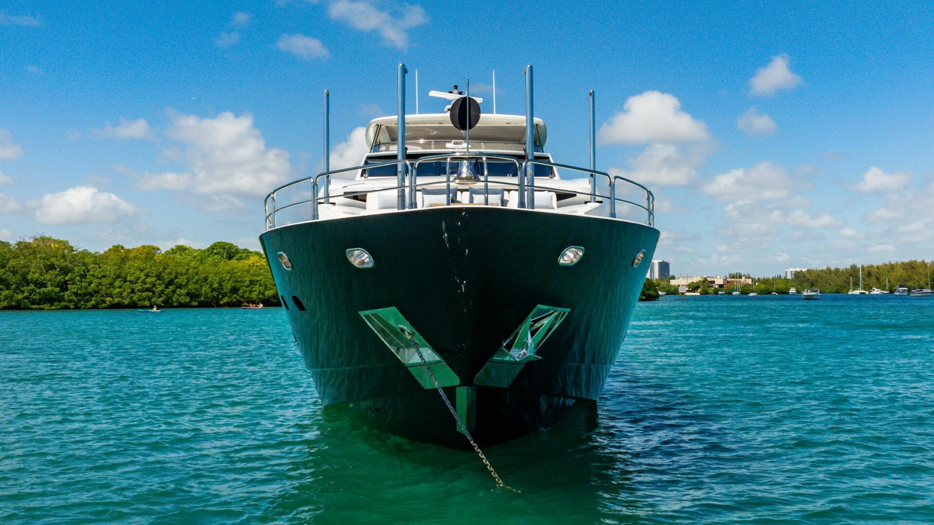2011 Sunseeker 112 for Sale in Aventura, Florida Motor Yacht 4