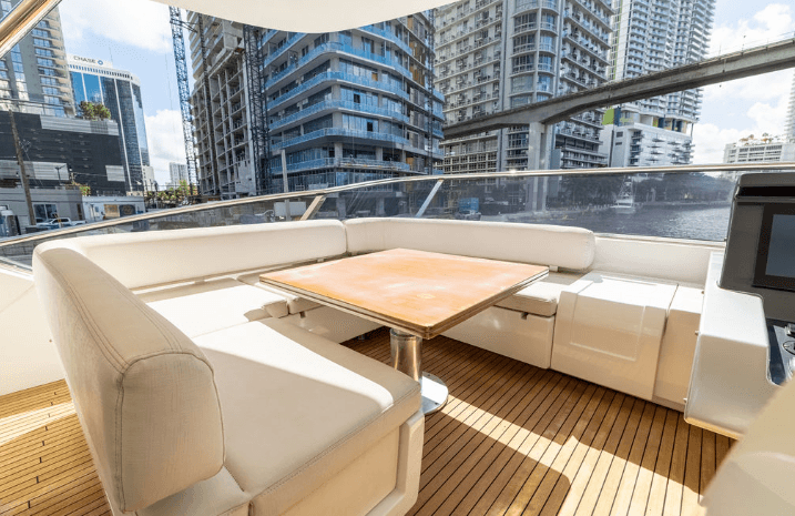 2015 Azimut 80 te koop in Miami, Florida Flybridge 3