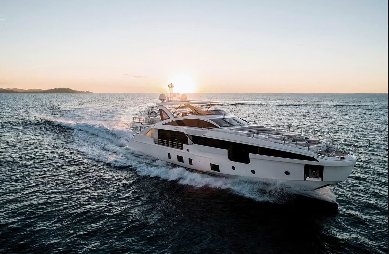 2019 Azimut Grande 32M for Sale in Piraeus, GR Motor Yacht 2