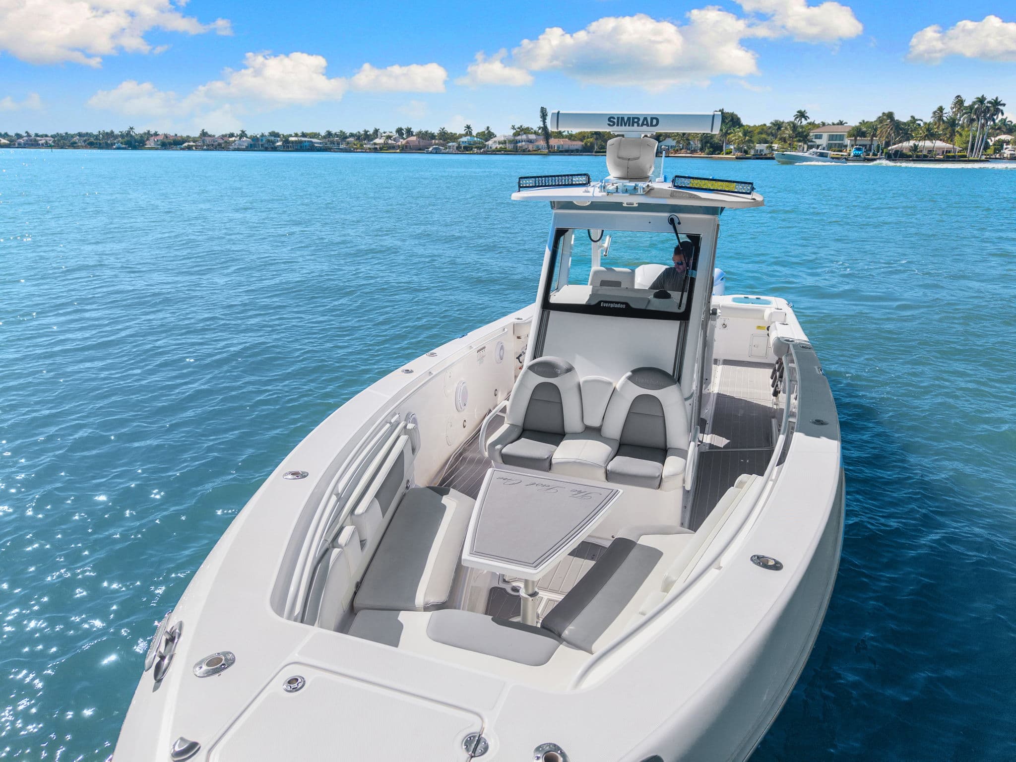 2016 Everglades Boats 325CC zum Verkauf in Naples, FL Center Console 4