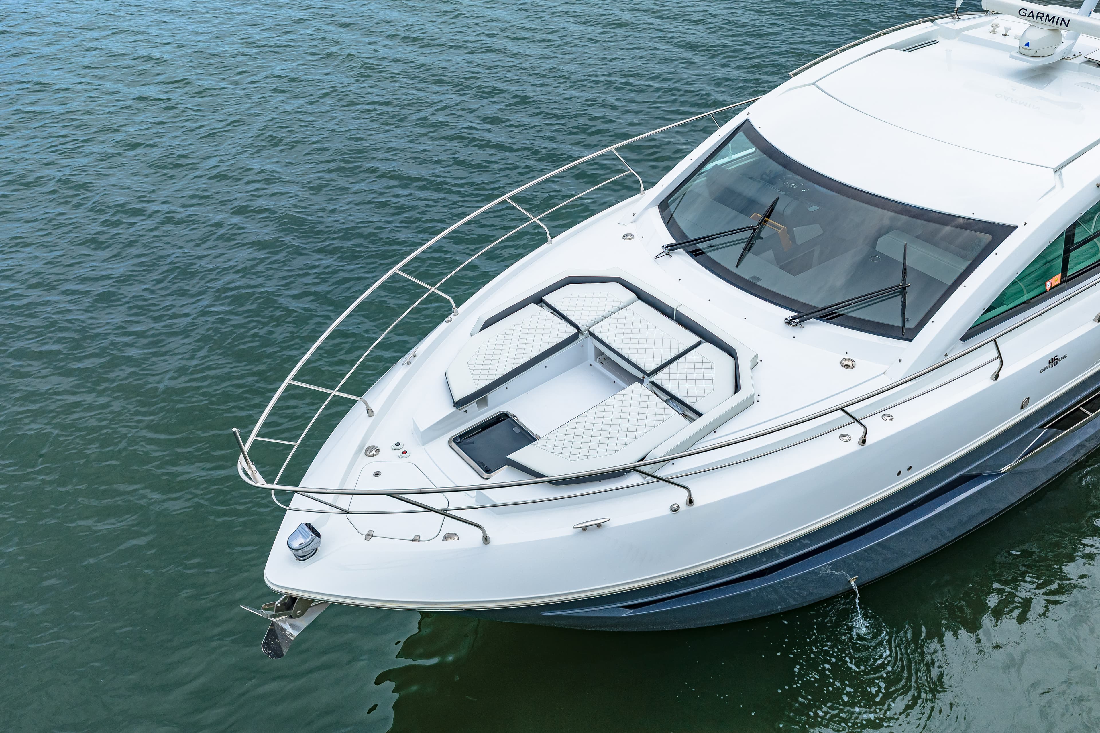 2022 Cruisers Yachts 46 Cantius a la venta en Clearwater, Florida Express Cruiser 5