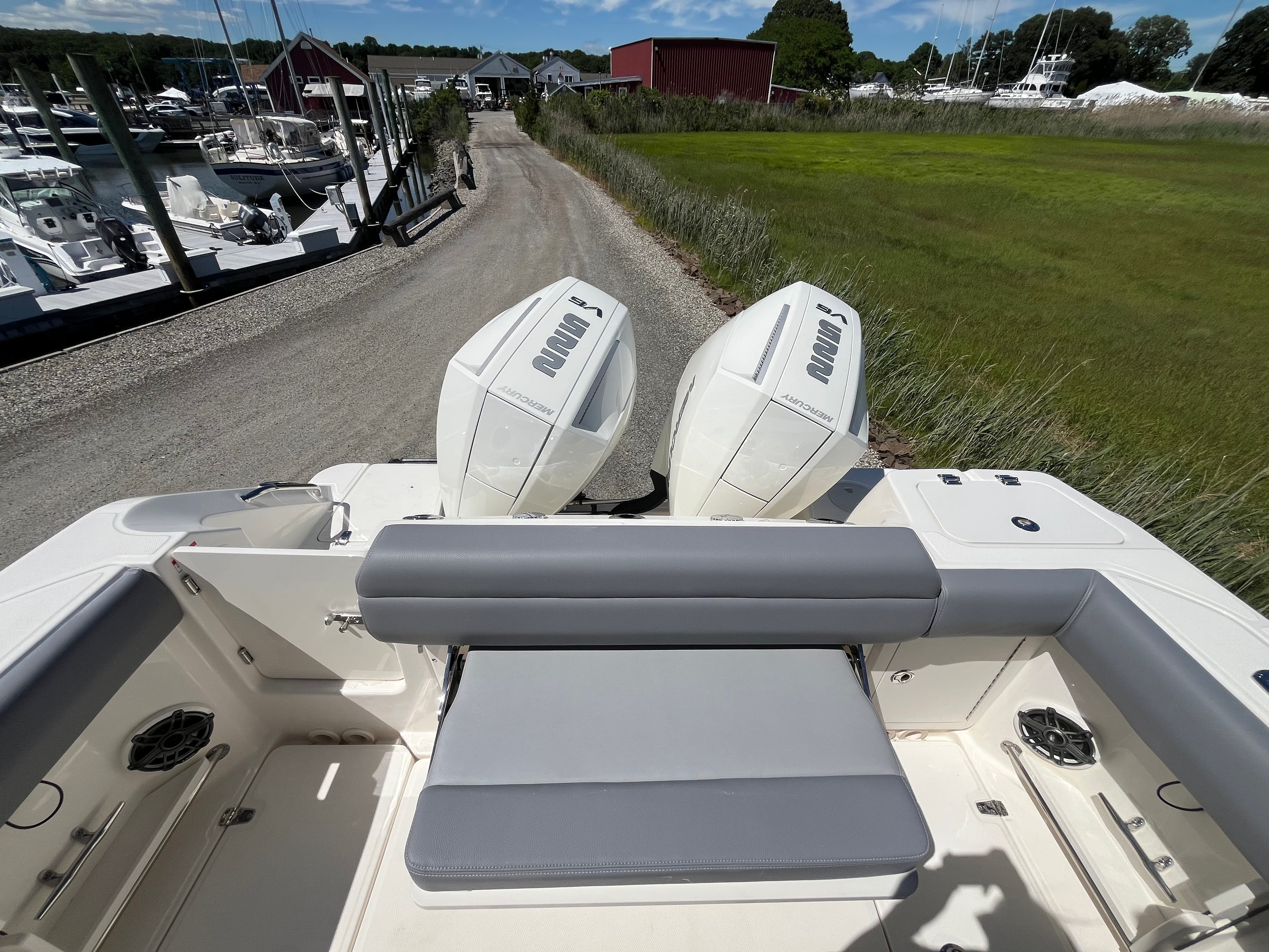 2026 Boston Whaler 250 Outrage a la venta en Westbrook, Connecticut Center Console 3