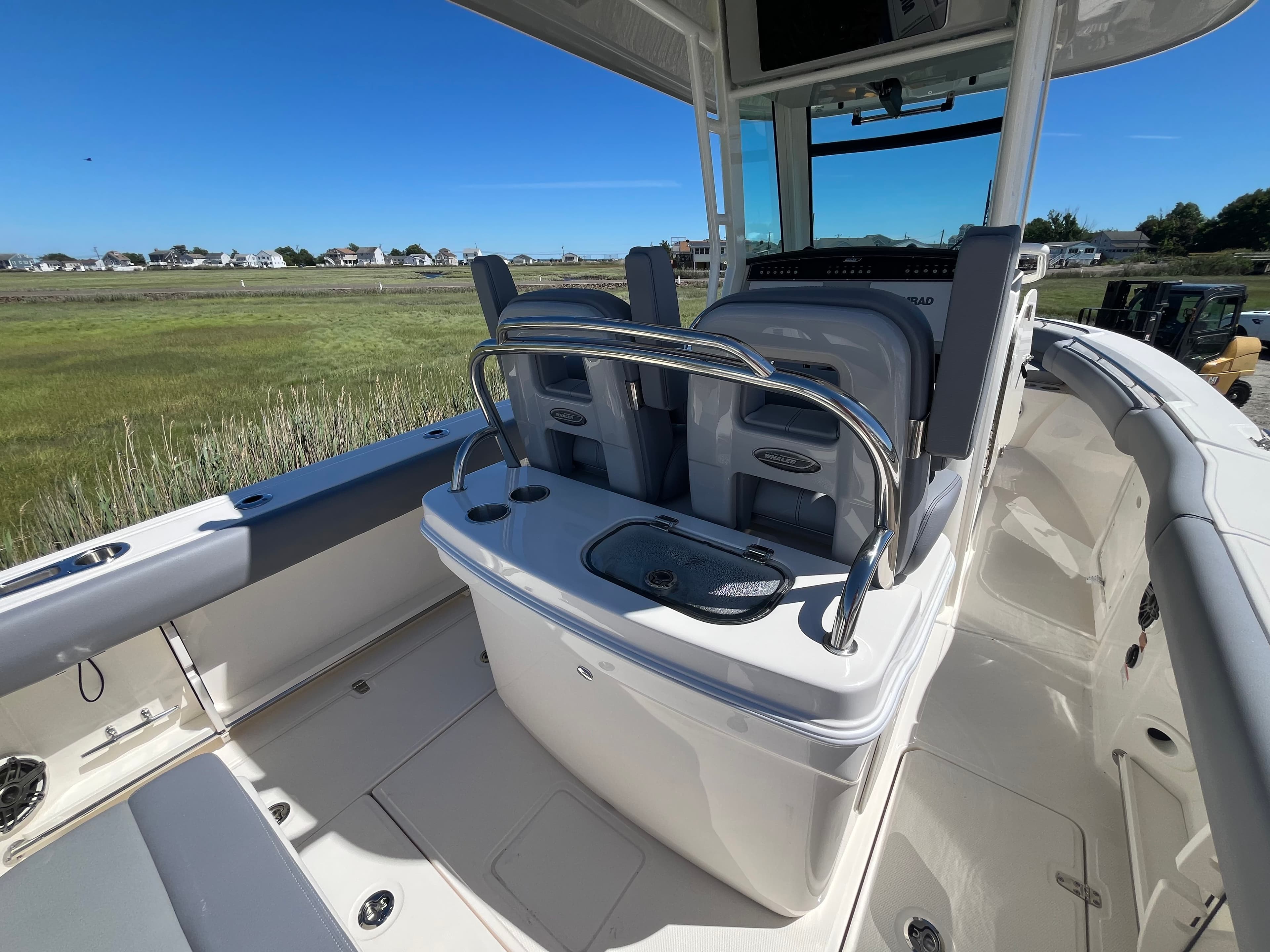2026 Boston Whaler 250 Outrage a la venta en Westbrook, Connecticut Center Console 4