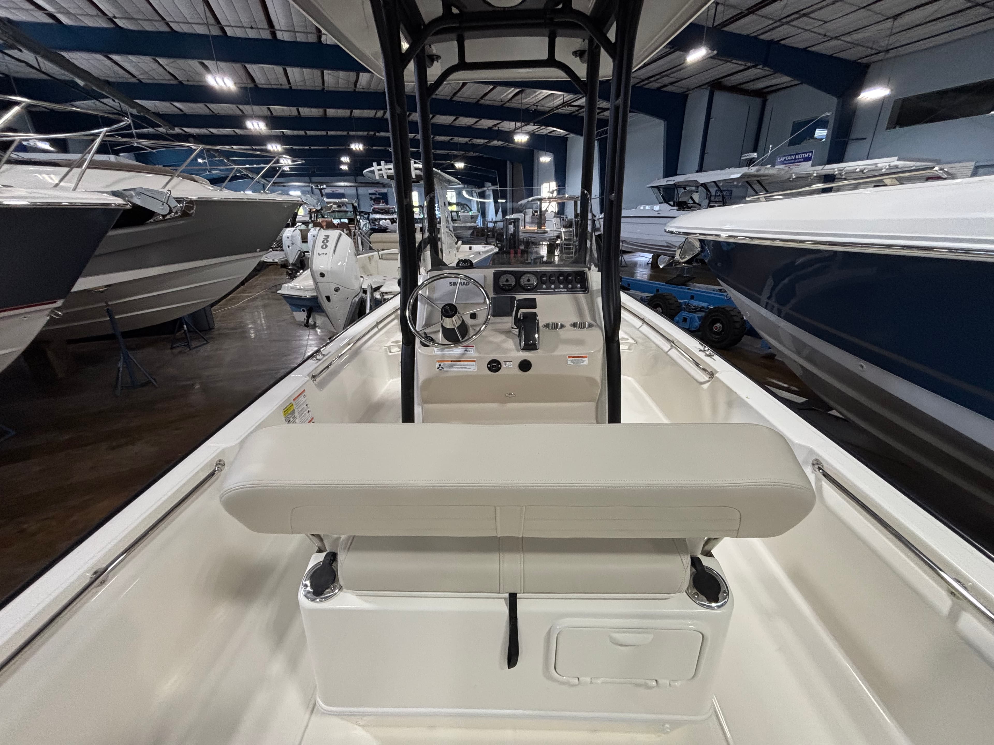 2026 Boston Whaler 210 Montauk for Sale in Clearwater, Florida Center Console 4
