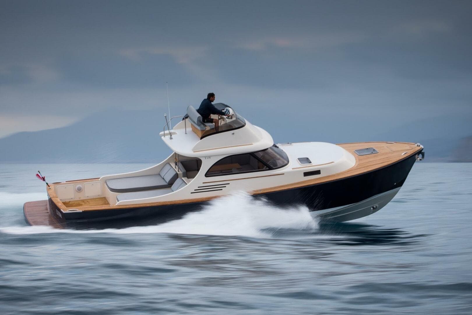 2025 Toy 36 Fly for Sale in Porto di Savona, IT Sport Cruiser 3