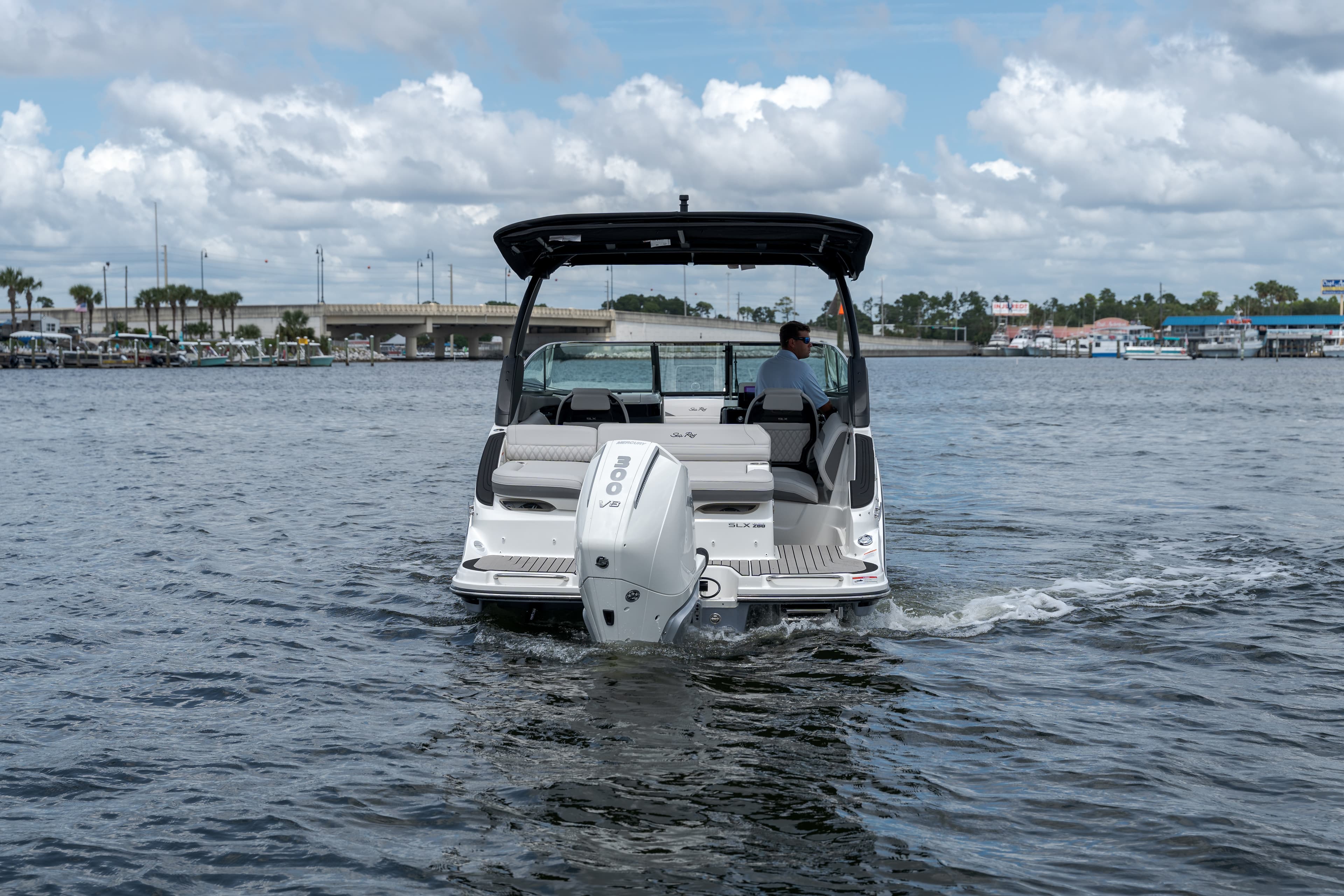 2027 Sea Ray SLX 260 Outboard zum Verkauf in Panama City, FL Bowrider 3