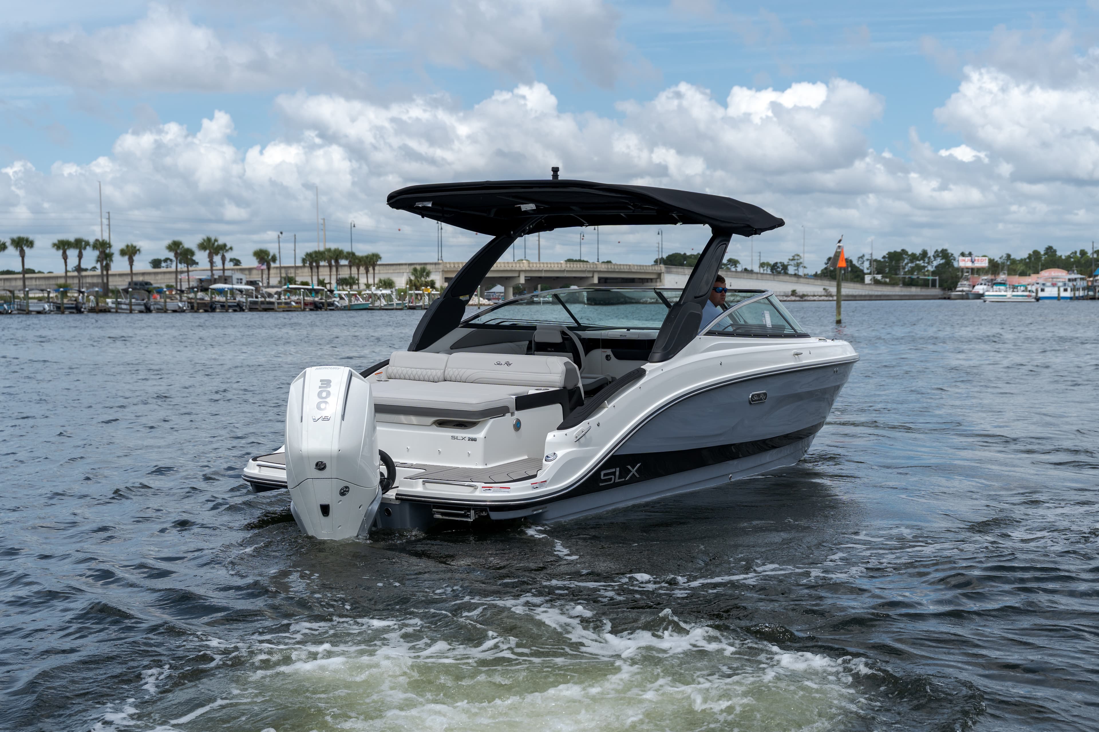 2027 Sea Ray SLX 260 Outboard zum Verkauf in Panama City, FL Bowrider 4