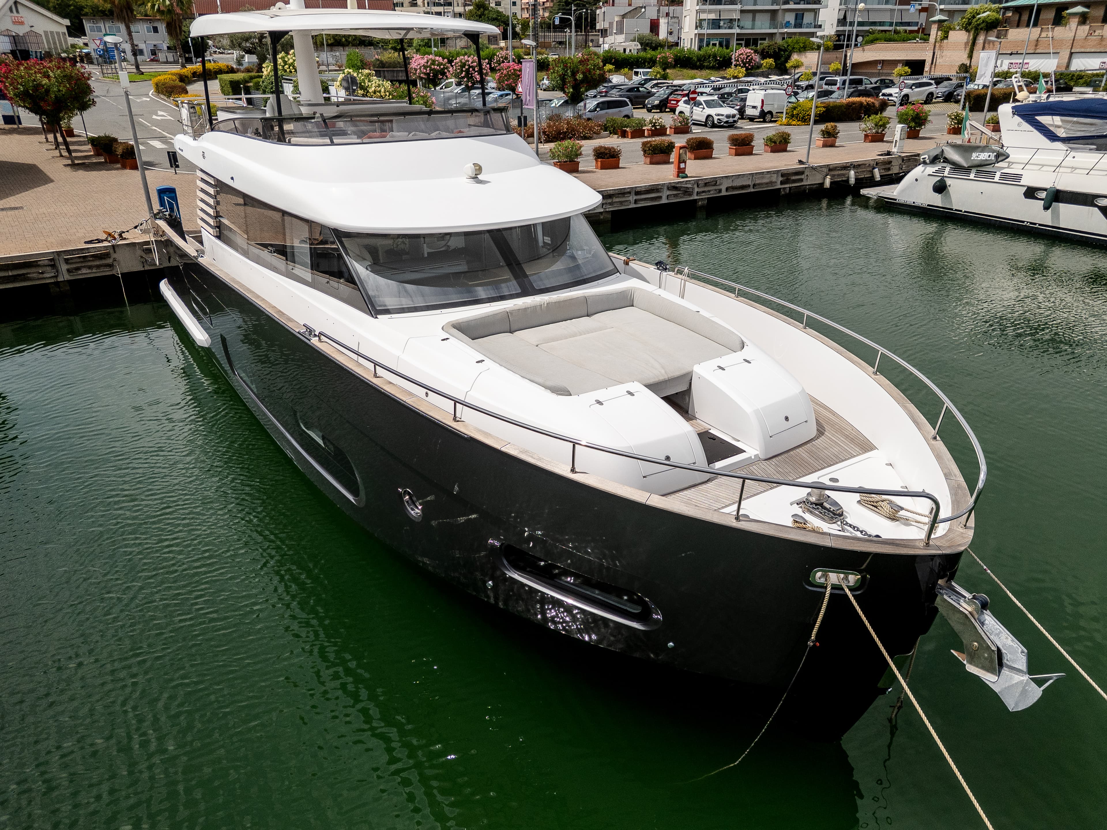 2021 Azimut Magellano 66 zum Verkauf in Savona, IT Explorer Yachts 4