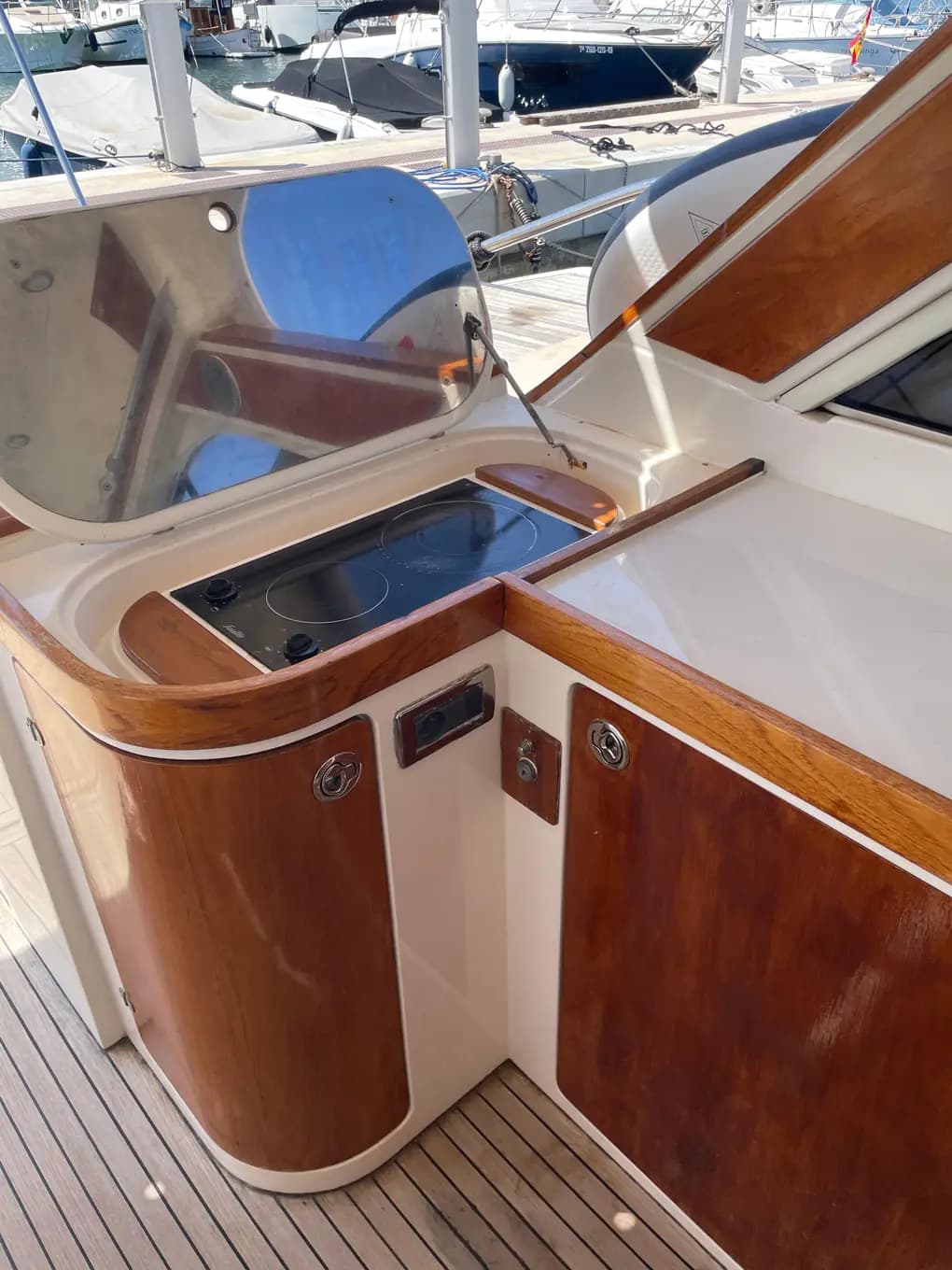 2000 ACM Mystic 39 zum Verkauf in Altea, ES Motor Yacht 5