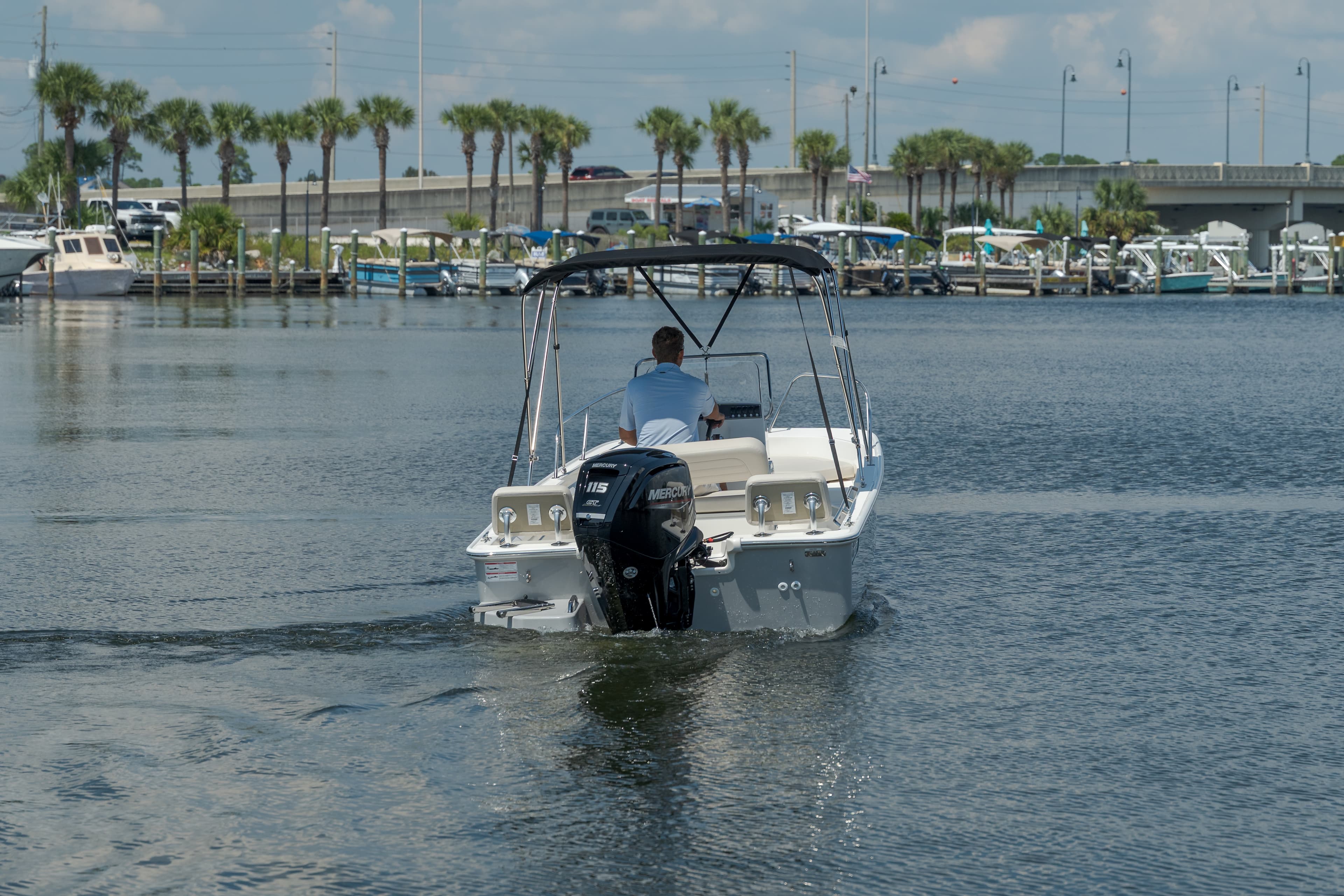 2027 Boston Whaler 170 Montauk zum Verkauf in Panama City, FL Center Console 3