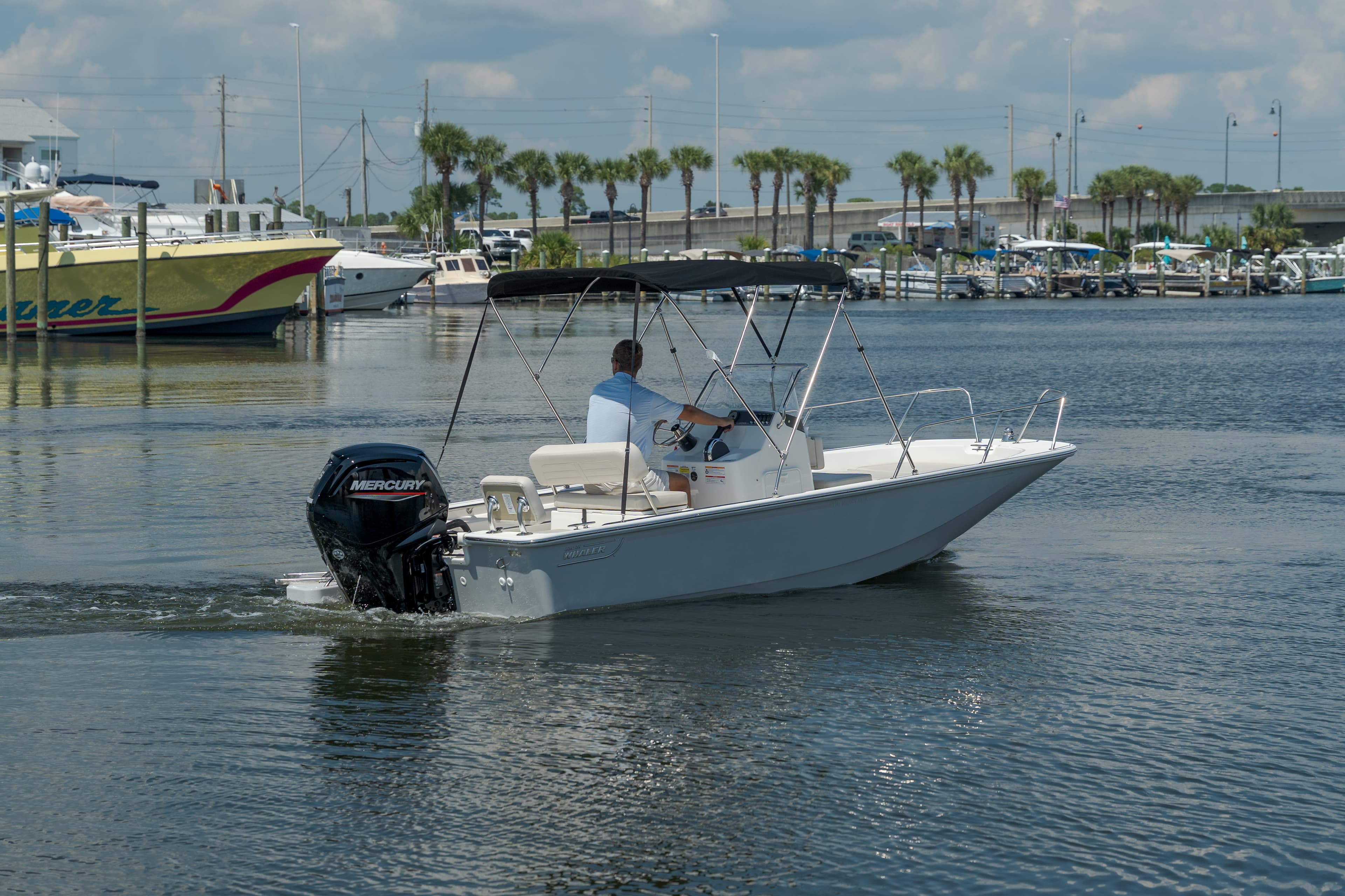 2027 Boston Whaler 170 Montauk zum Verkauf in Panama City, FL Center Console 4