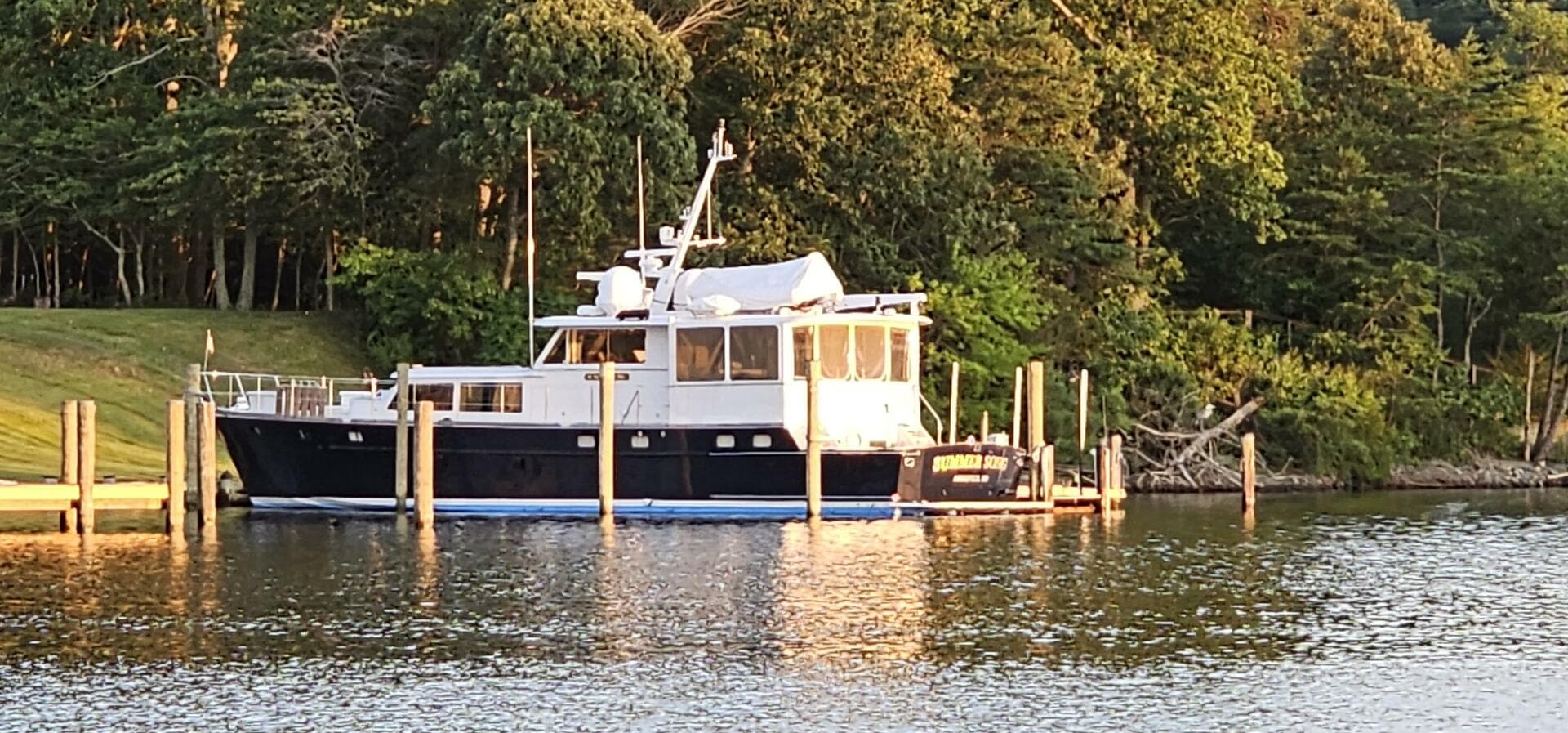 1969 Derecktor 68 Hunt Motor Yacht for Sale in Lusby, Maryland Motor Yacht 2