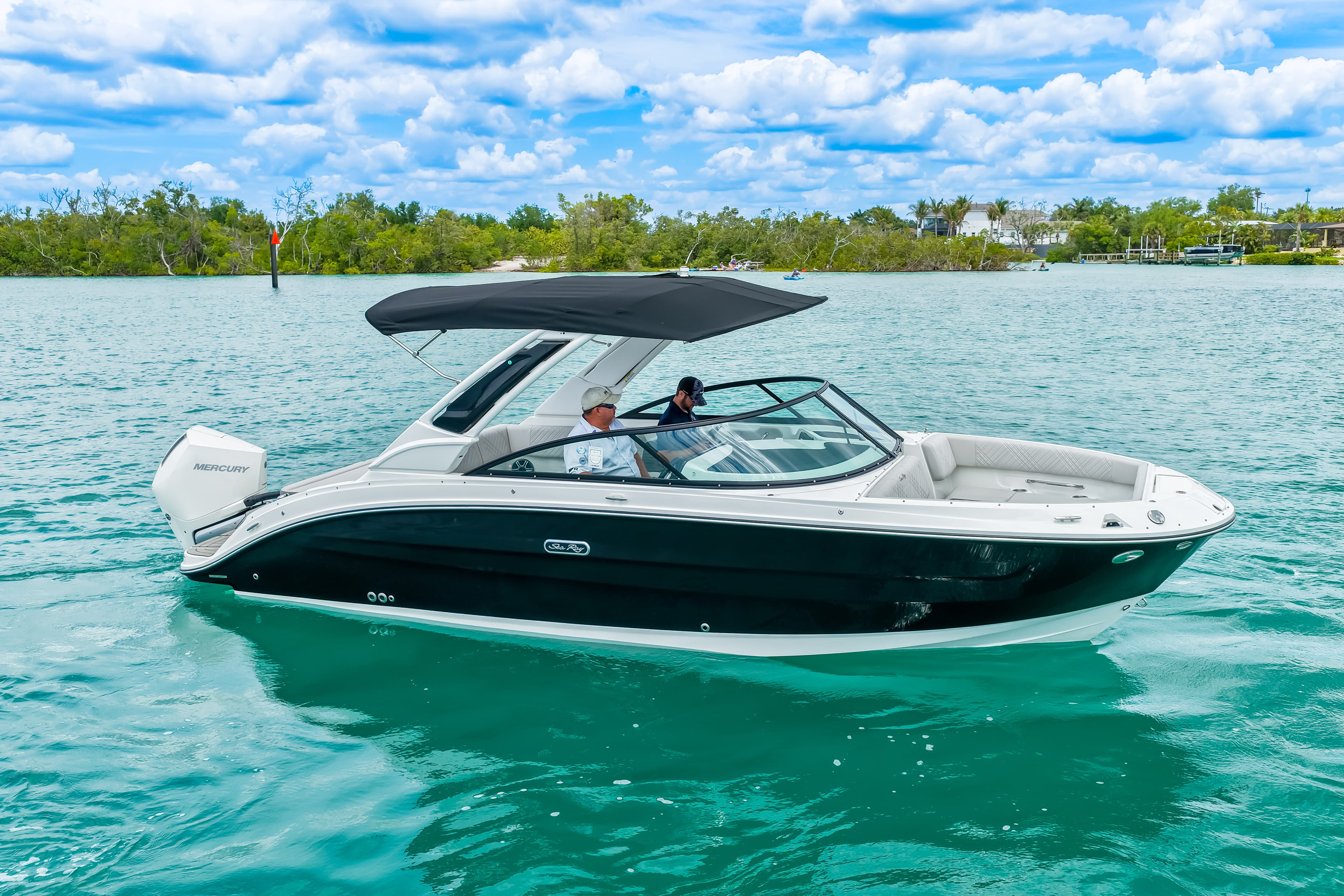 2026 Sea Ray SDX 250 Outboard in vendita a Venice, Florida Bowrider 2
