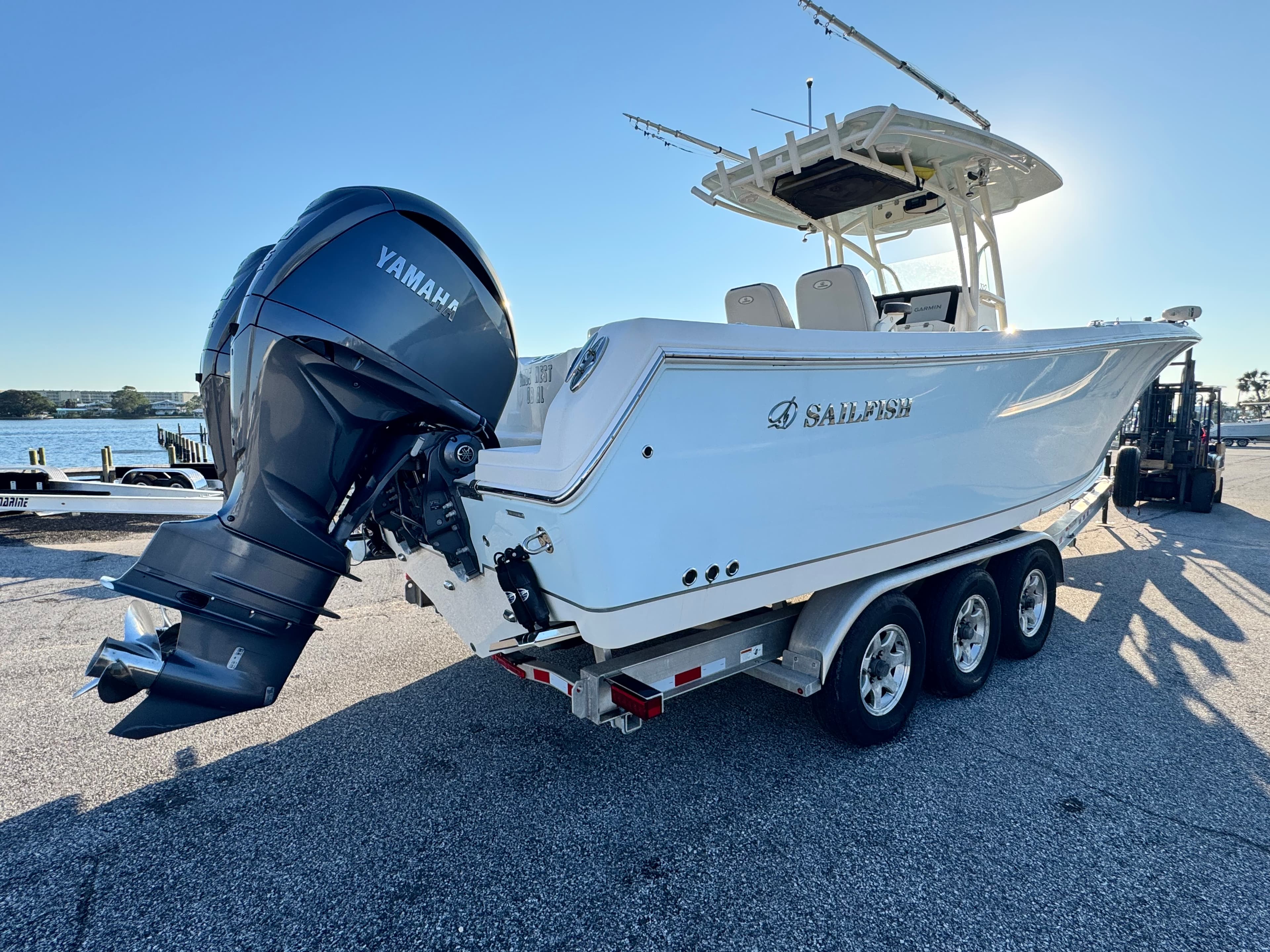 2022 Sailfish 320 CC in vendita a Fort Walton Beach, Florida Center Console 3
