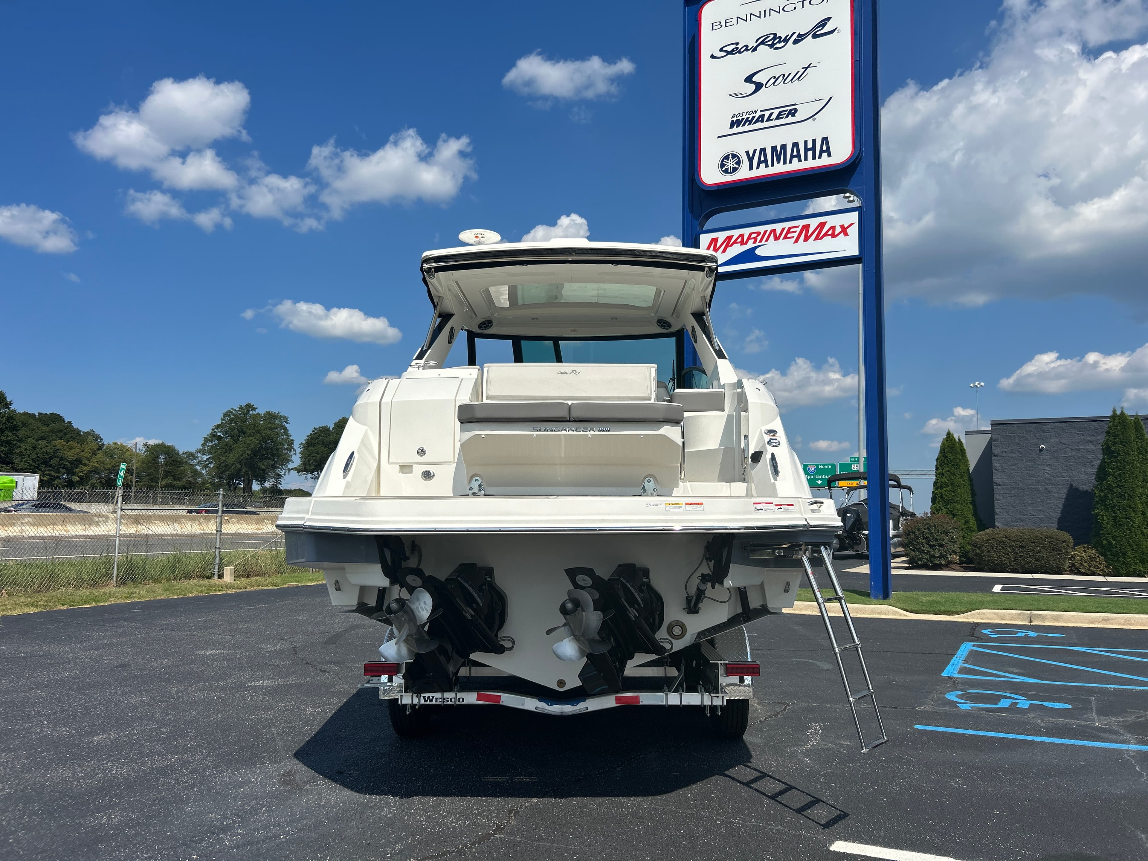 2027 Sea Ray Sundancer 320 zum Verkauf in Greenville, SC Express Cruiser 5