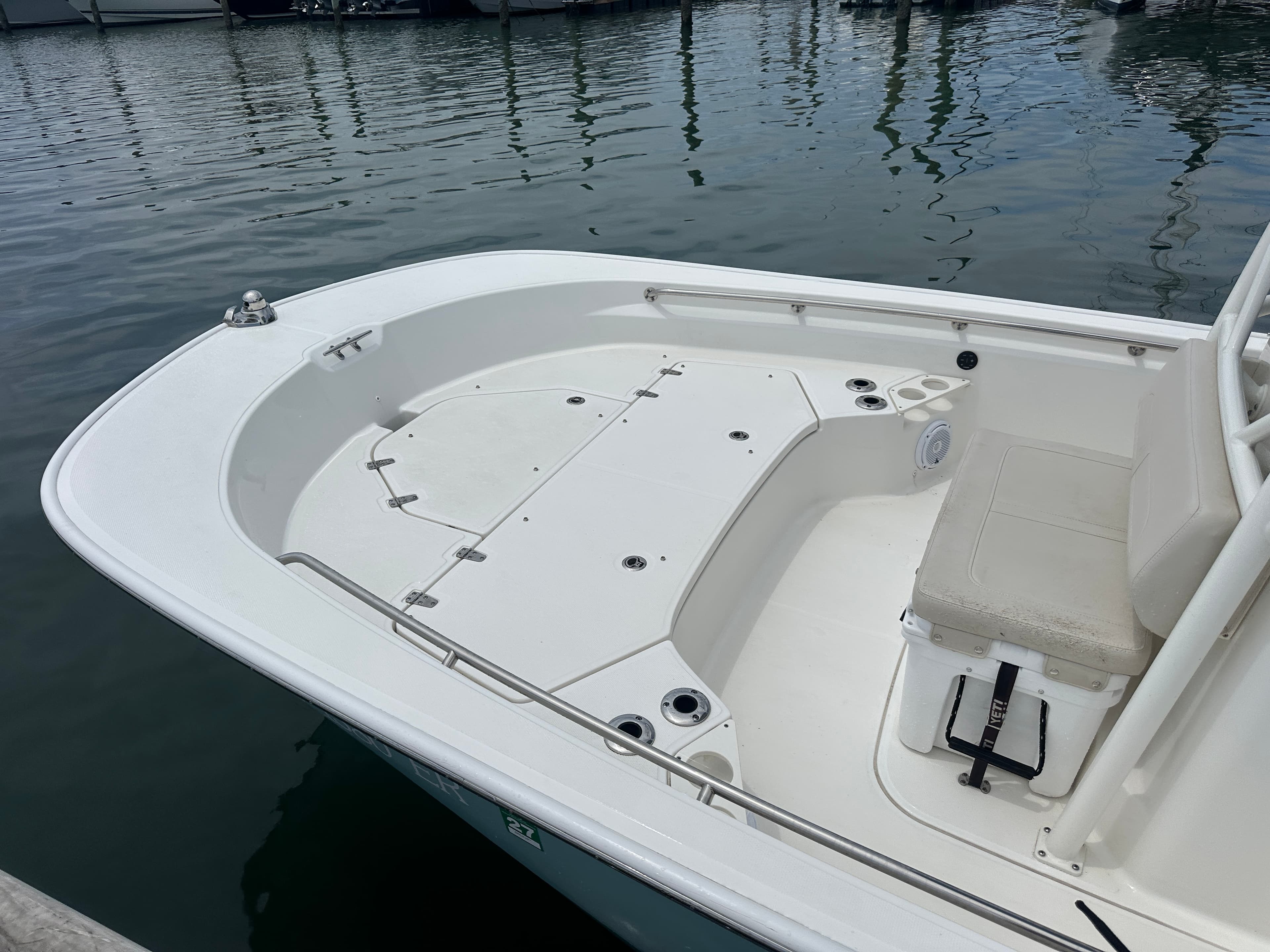 2020 Boston Whaler 210 Montauk for Sale in Wrightsville Beach, North Carolina Center Console 3