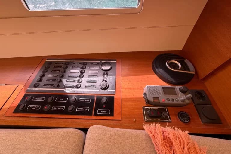 2015 Dufour 382 in vendita a Altea, ES Sloop 2