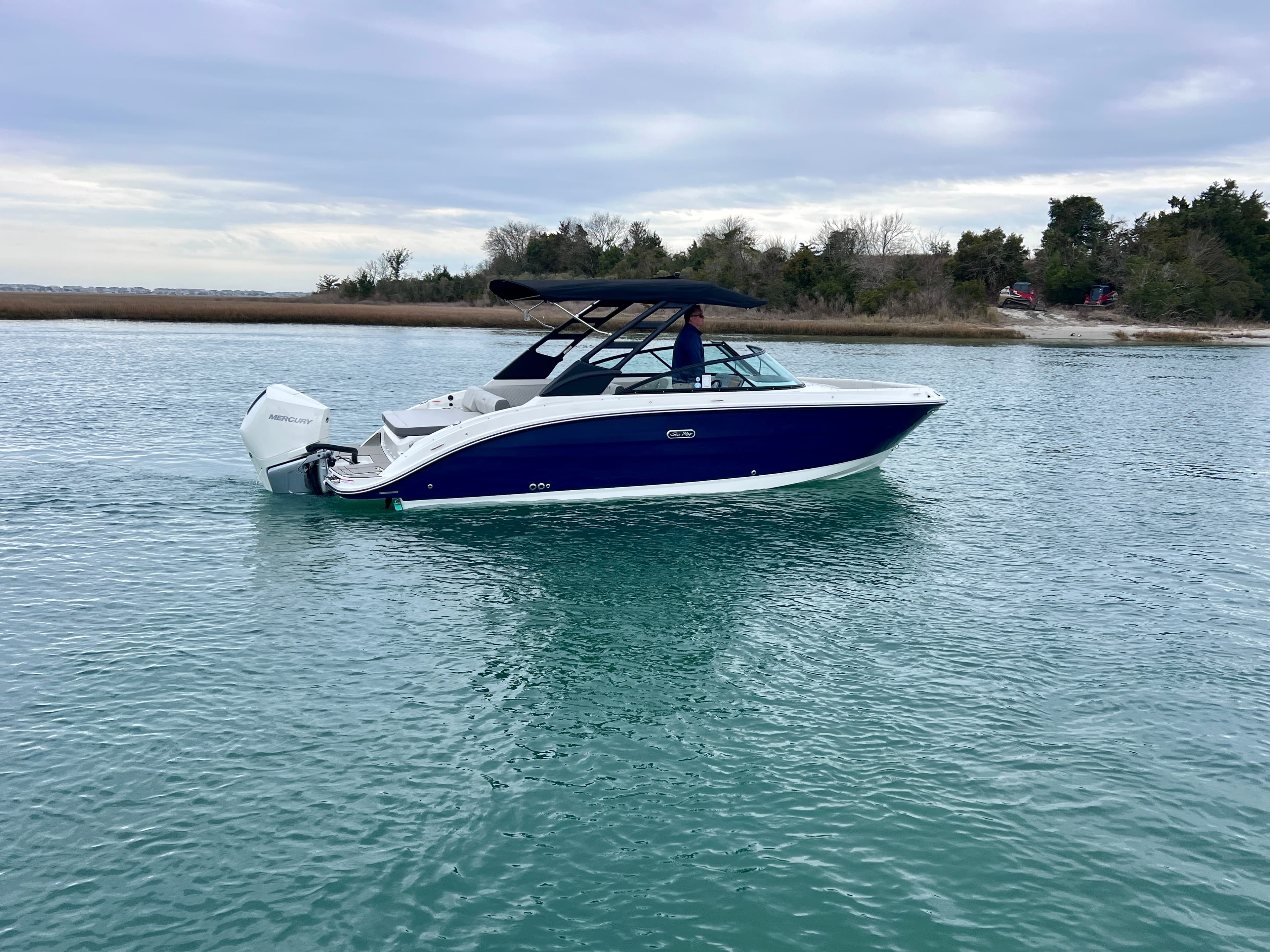 2026 Sea Ray SDX 250 Outboard for Sale in Wrightsville Beach, North Carolina Bowrider 2