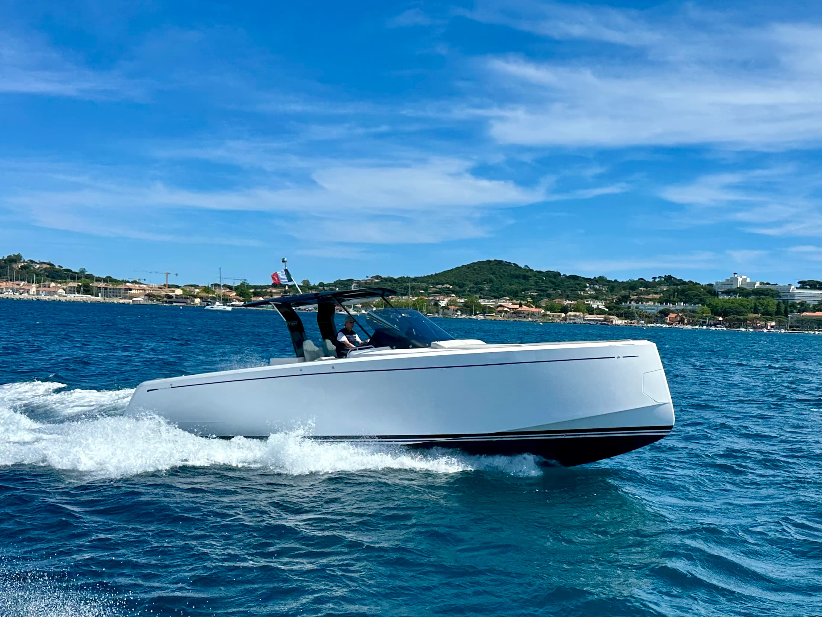 2023 Pardo Yachts P38 a la venta en Cogolin, FR Walk-around Boats