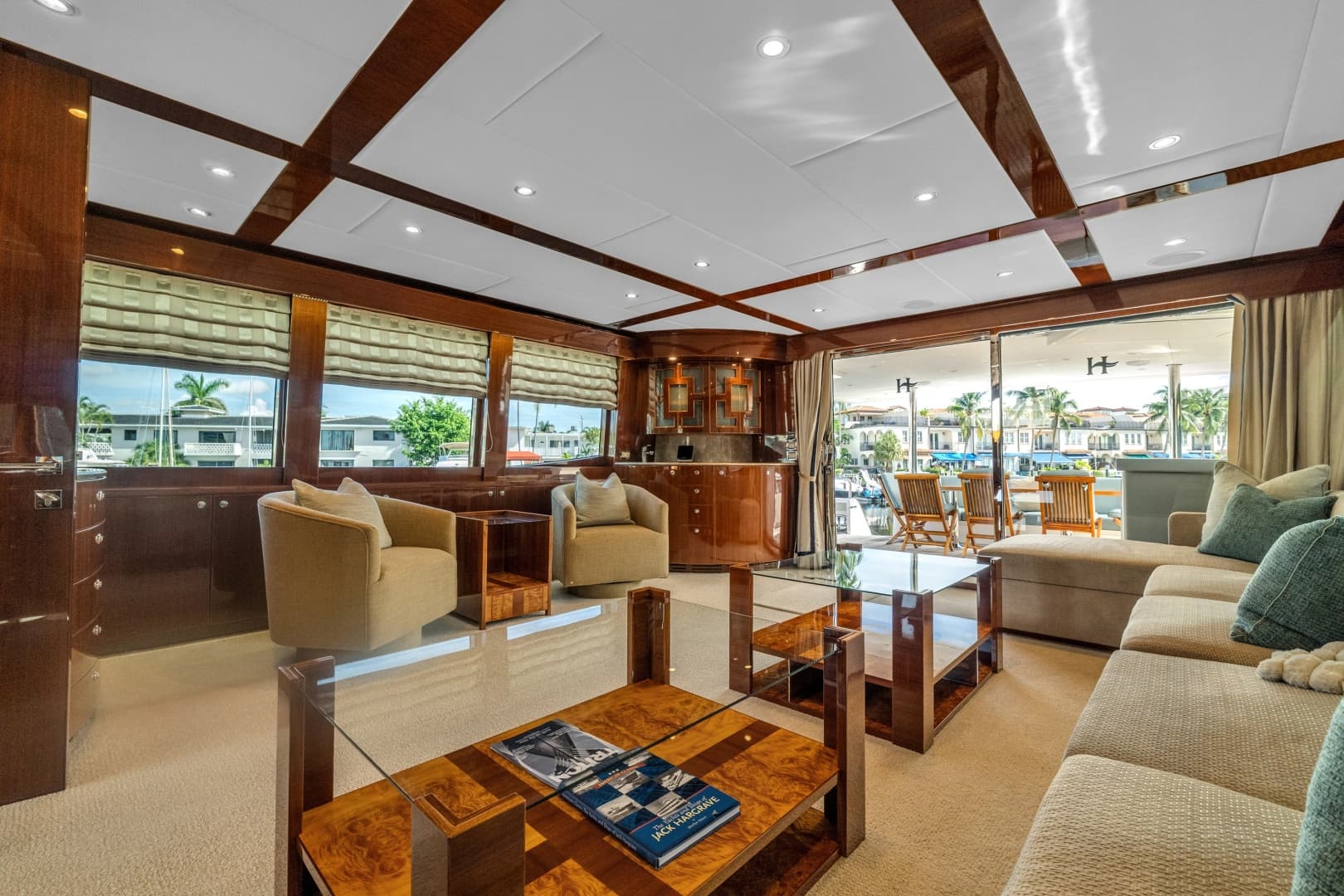 2015 Hargrave 76 for Sale in Fort Lauderdale, Florida Flybridge 4
